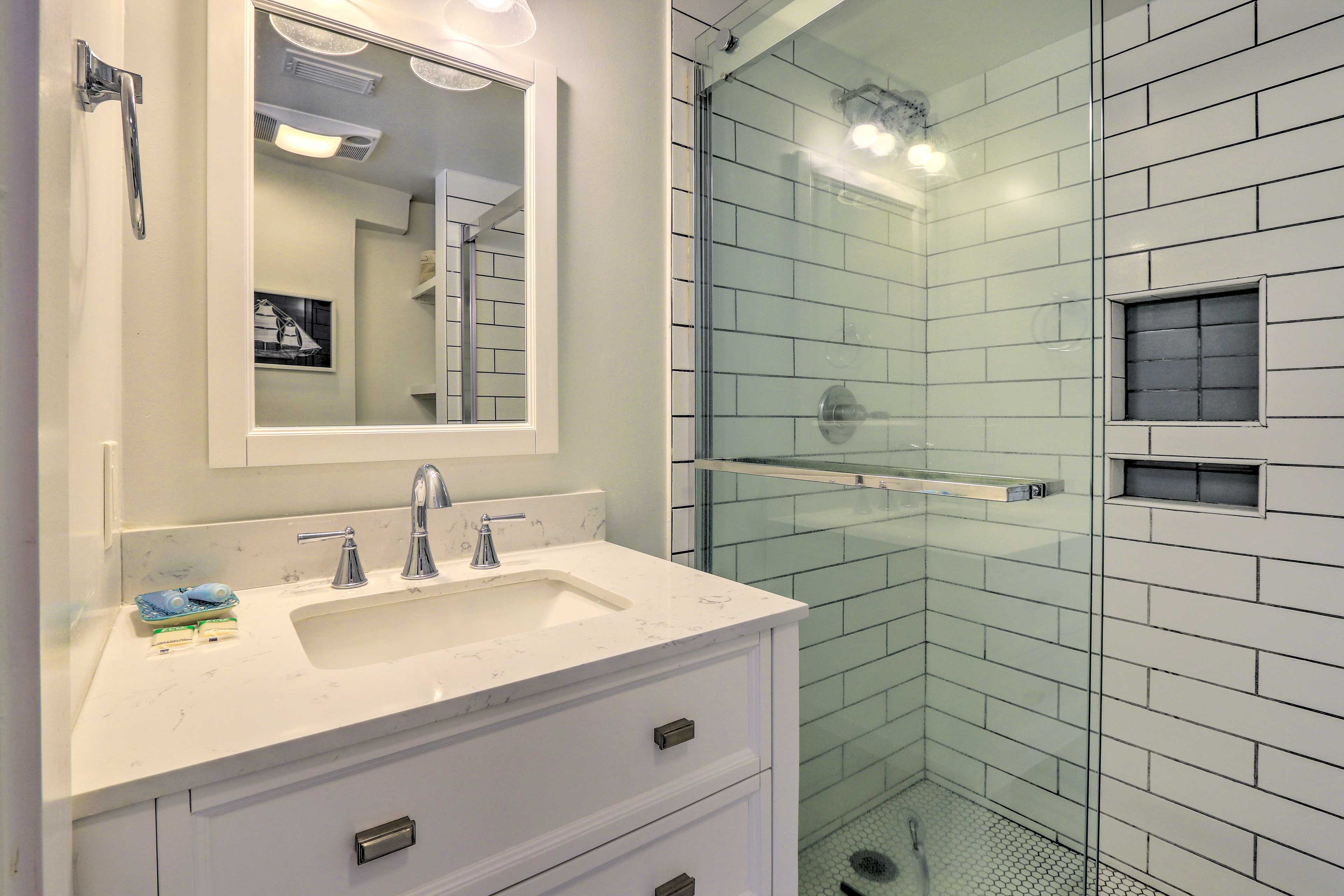 Full En-Suite Bathroom | Complimentary Toiletries