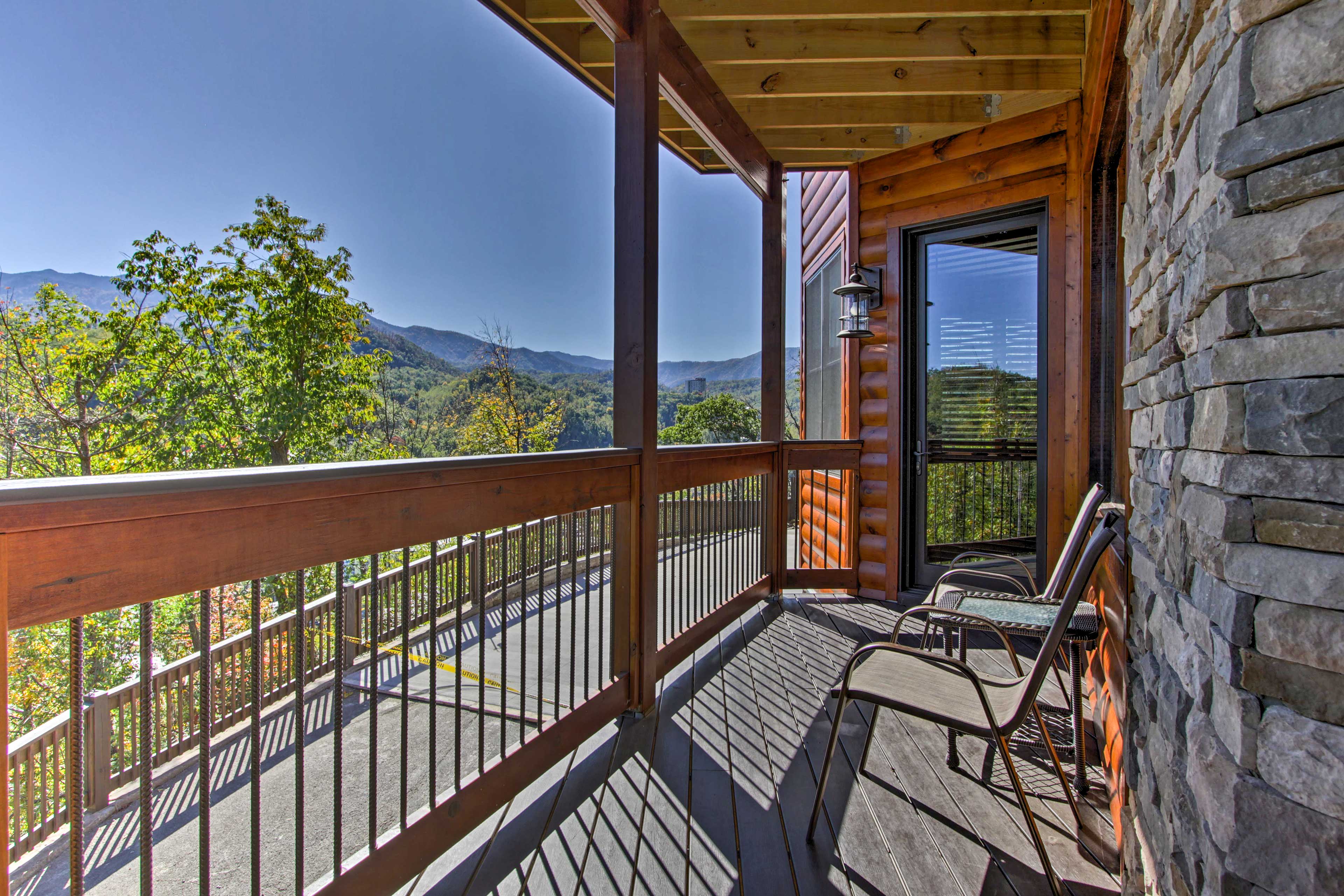 Gatlinburg Vacation Rental | 5BR | 5.5BA | 4,000 Sq Ft | Stairs Required