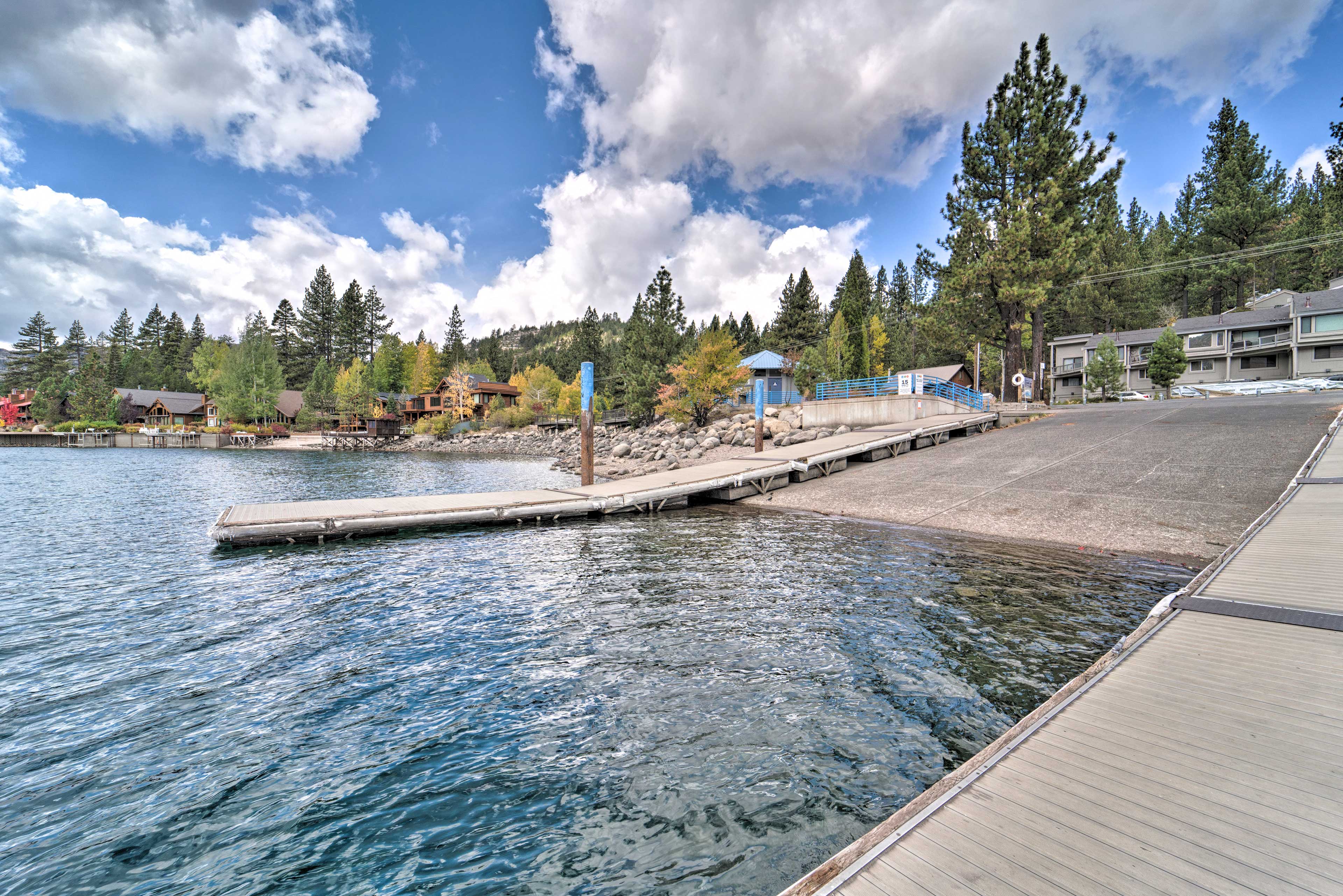 Donner Lake | Steps Away