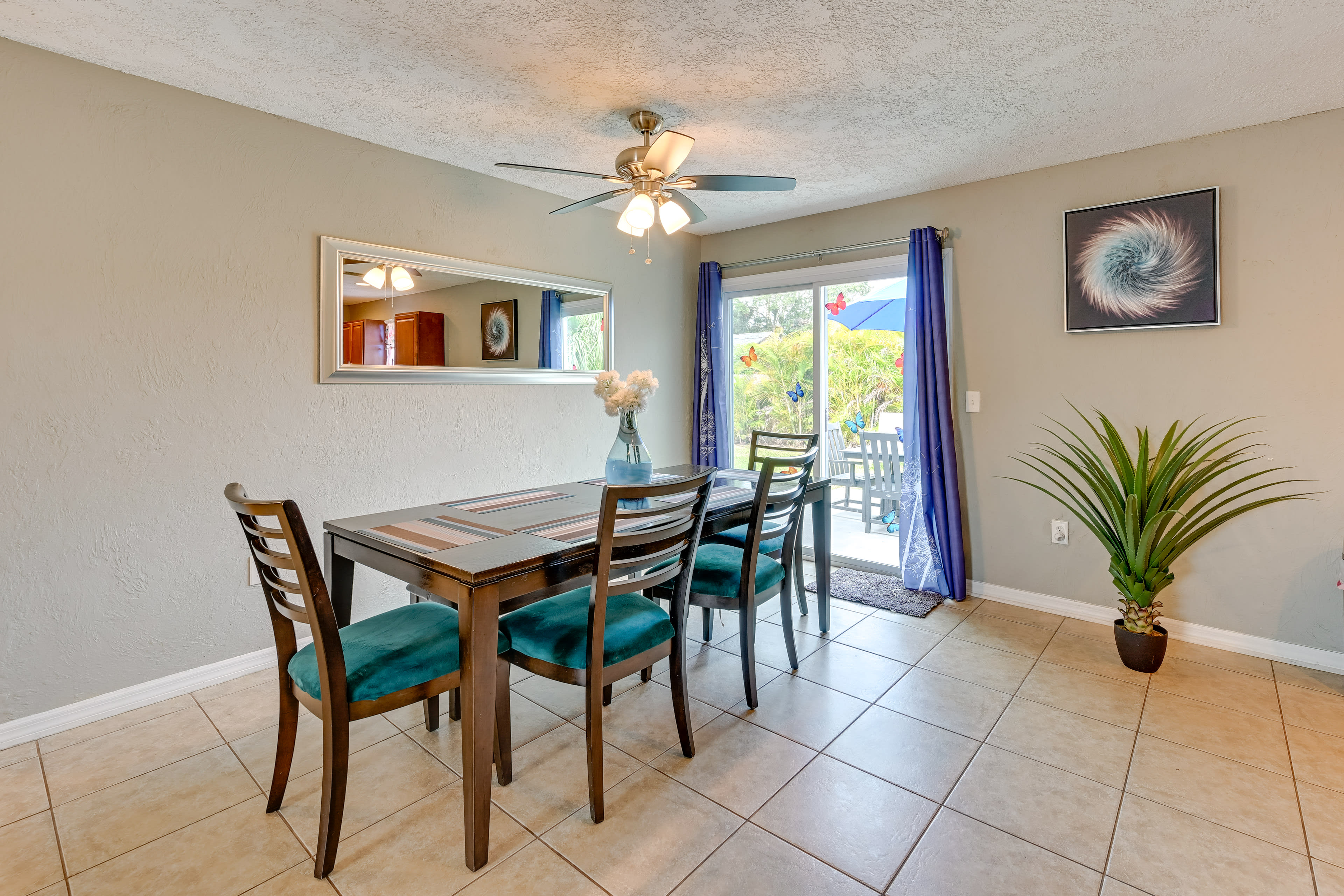 Dining Area | Dishware & Flatware | Keyless Entry