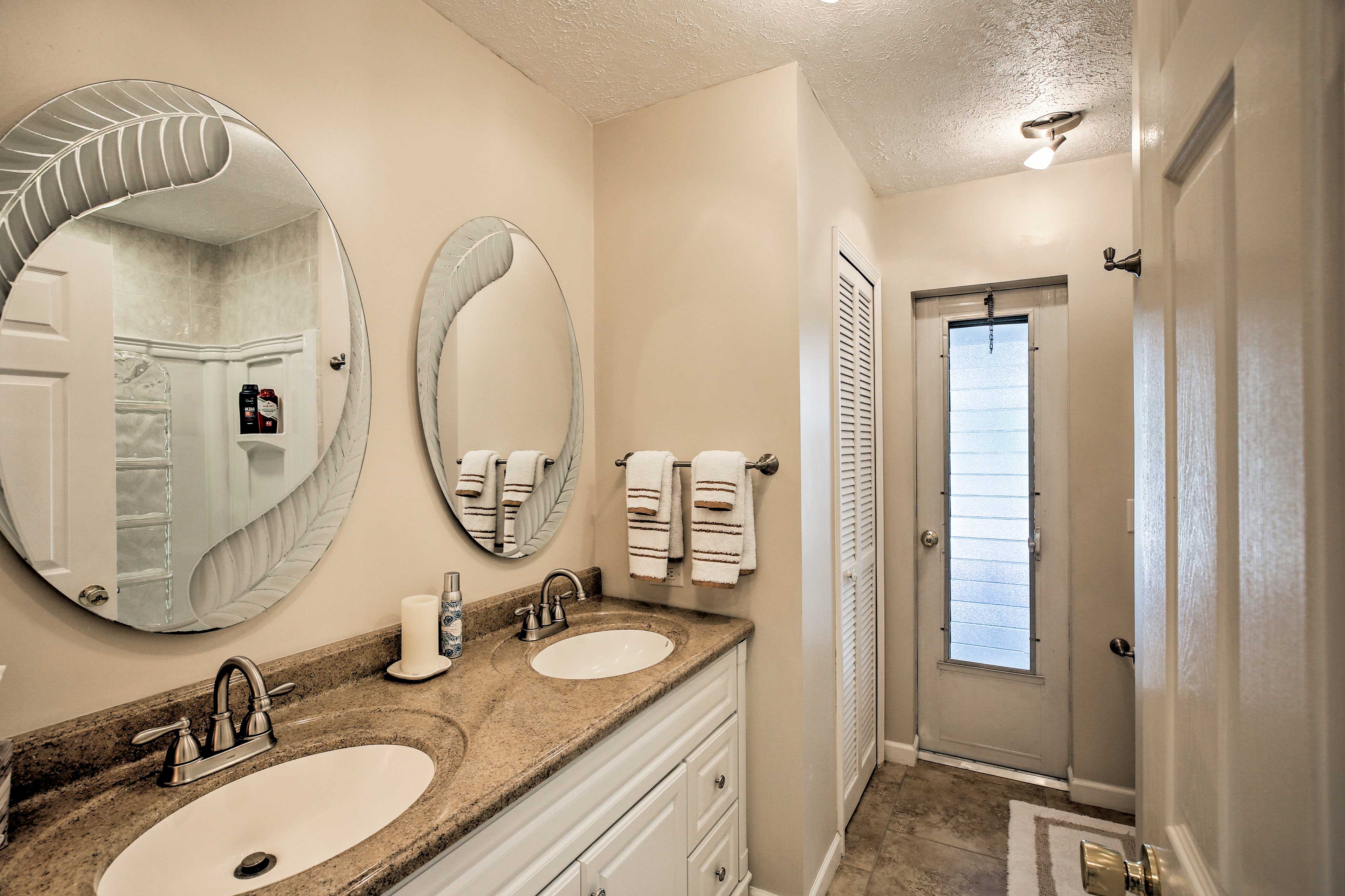 Bathroom | Complimentary Toiletries