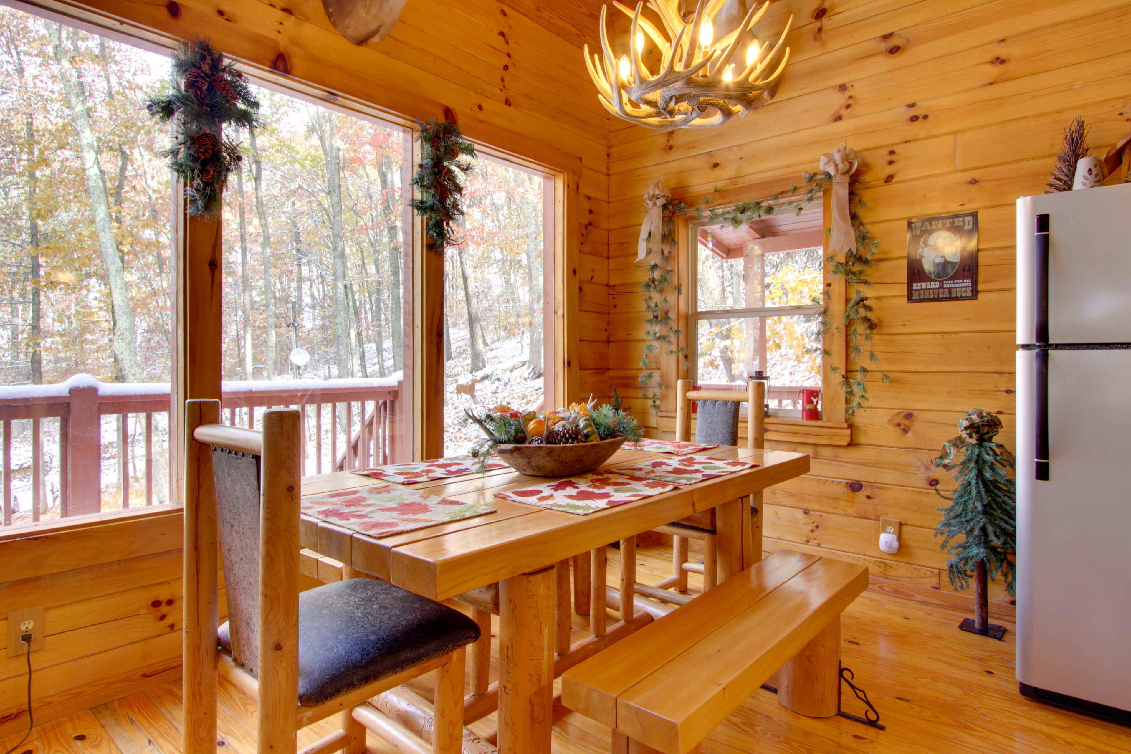 Dining Area | Dishware & Flatware