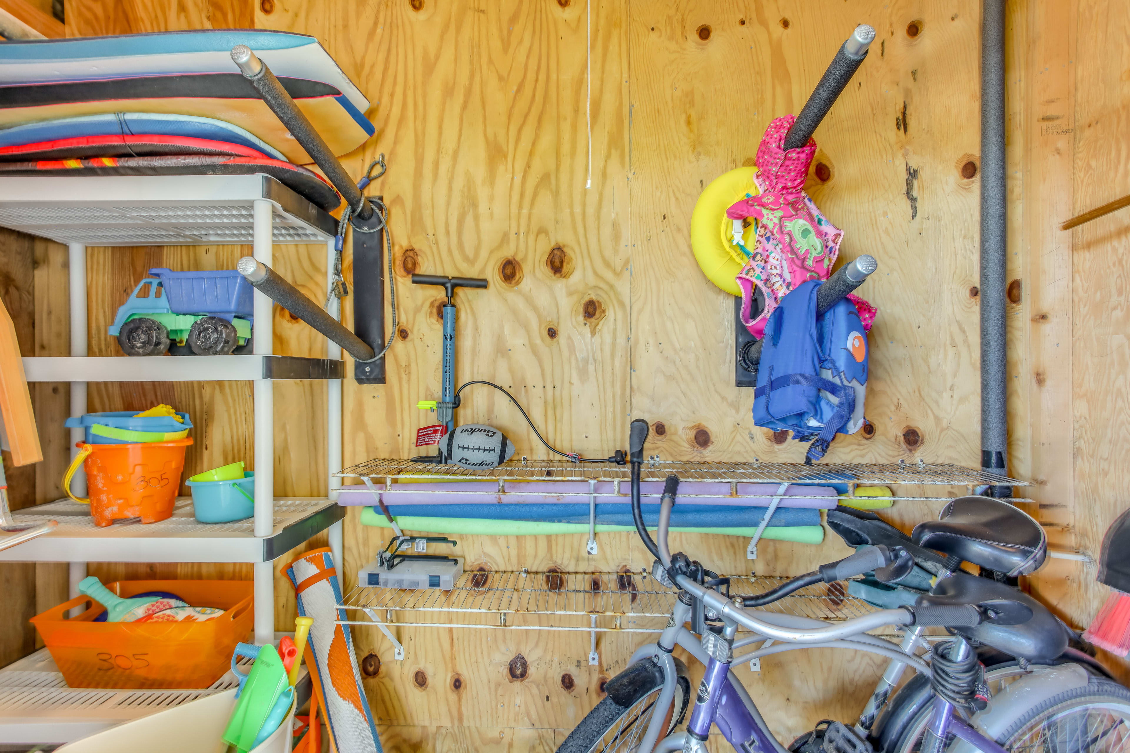 Storage | Beach Gear & Bikes Provided