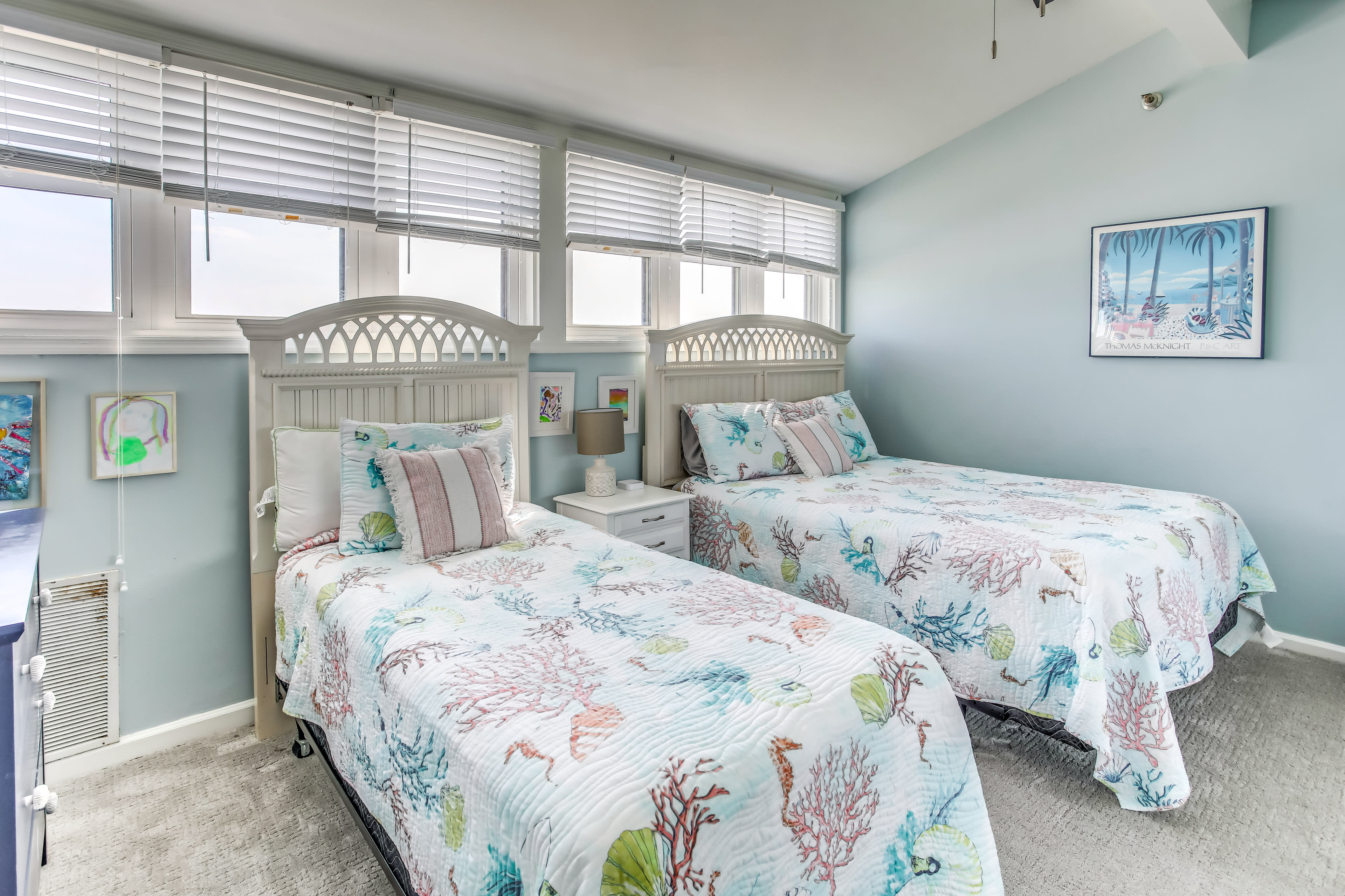 Bedroom 3 | Queen Bed, Twin Bed