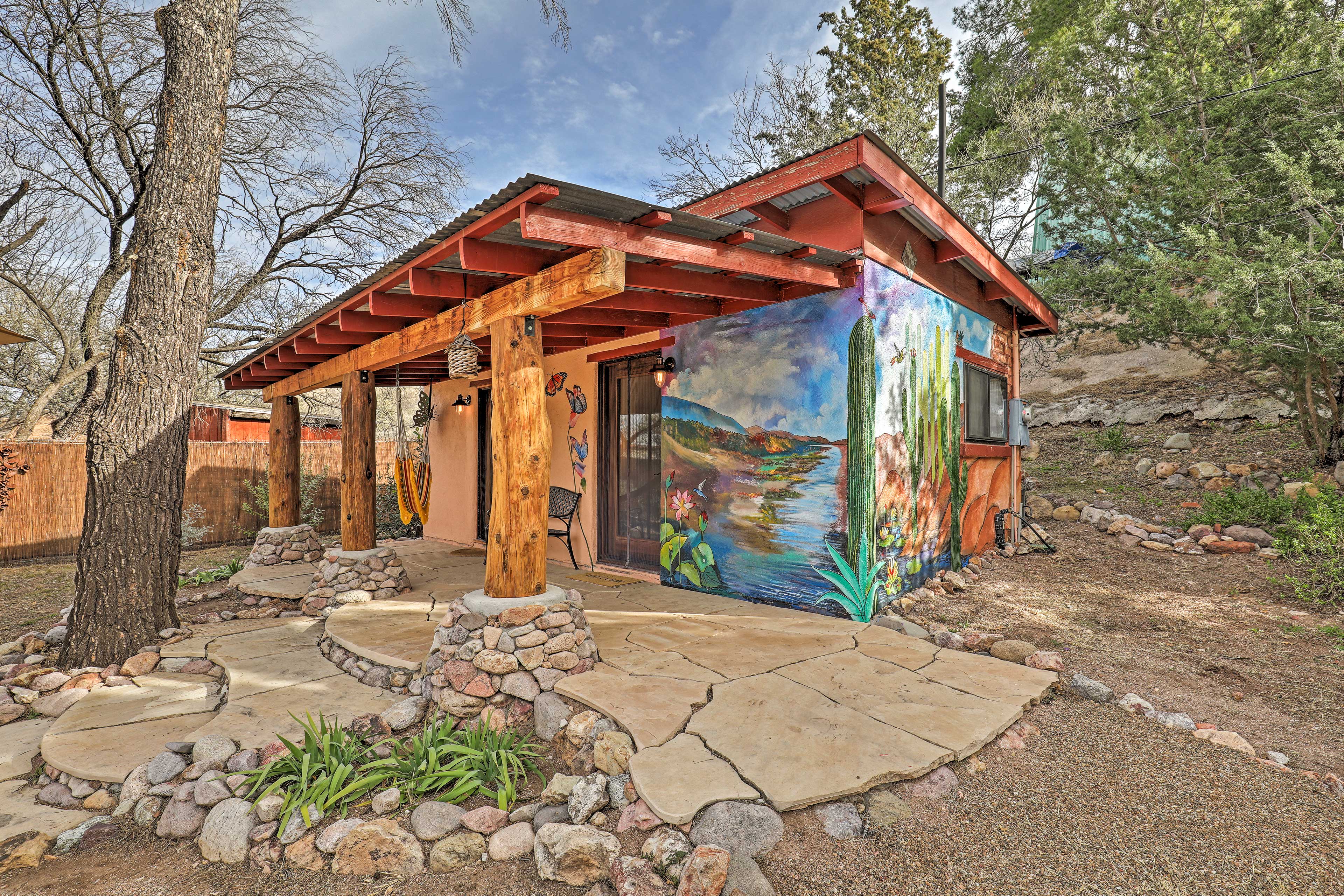 Patagonia Vacation Rental | Studio | 1BA | 250 Sq Ft | Step-Free Access