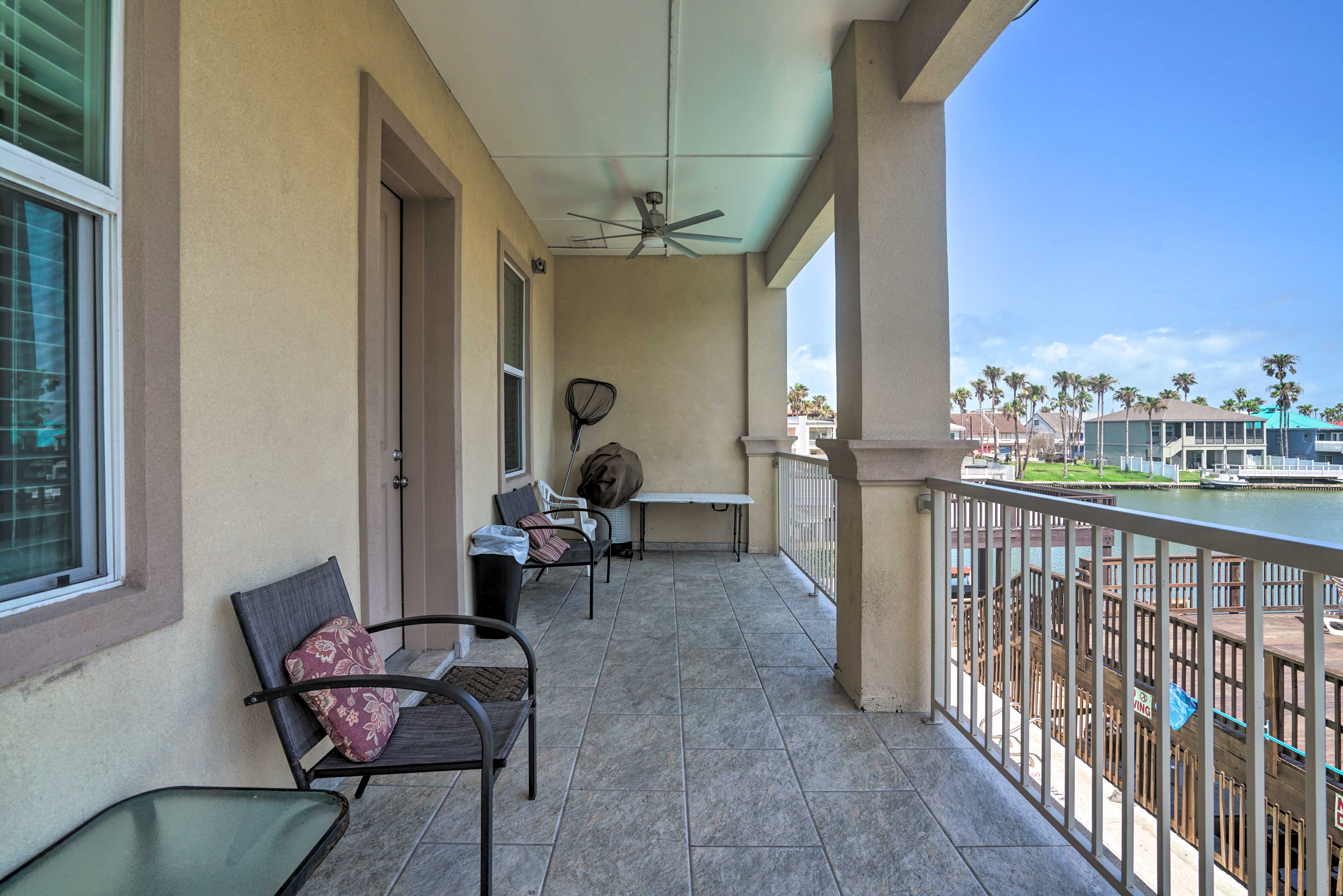 Private Balcony | Water View