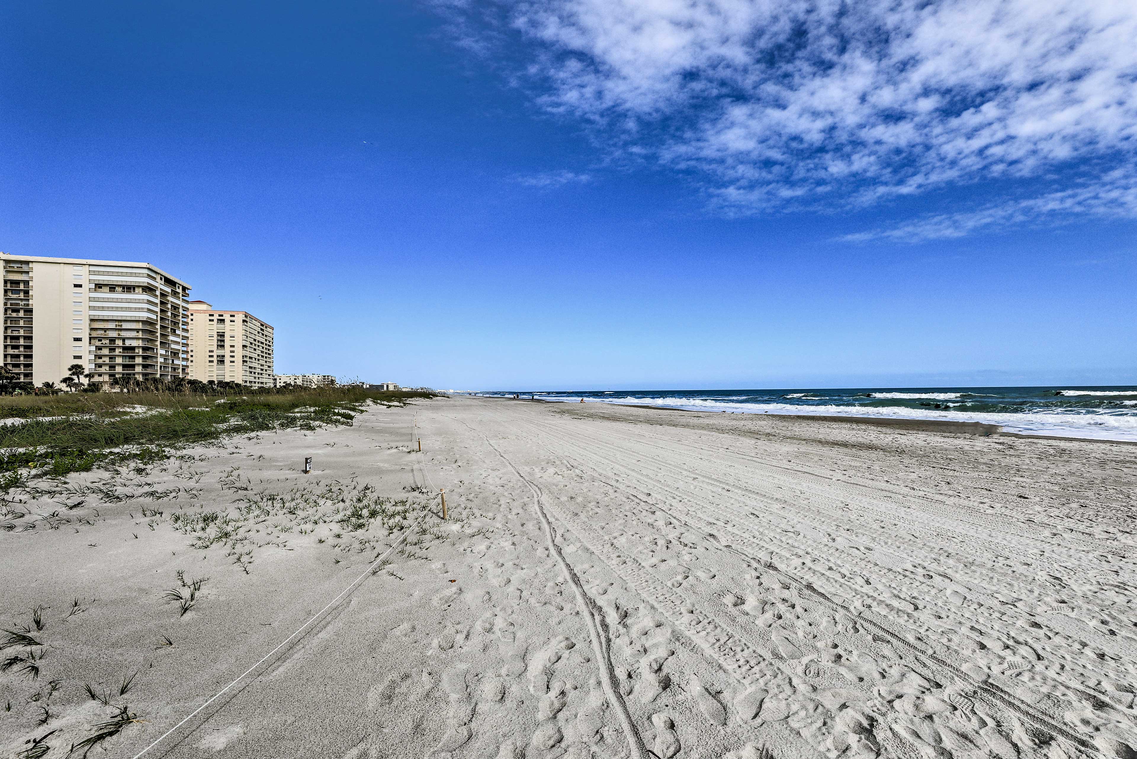 Community Amenities | Direct Beach Access