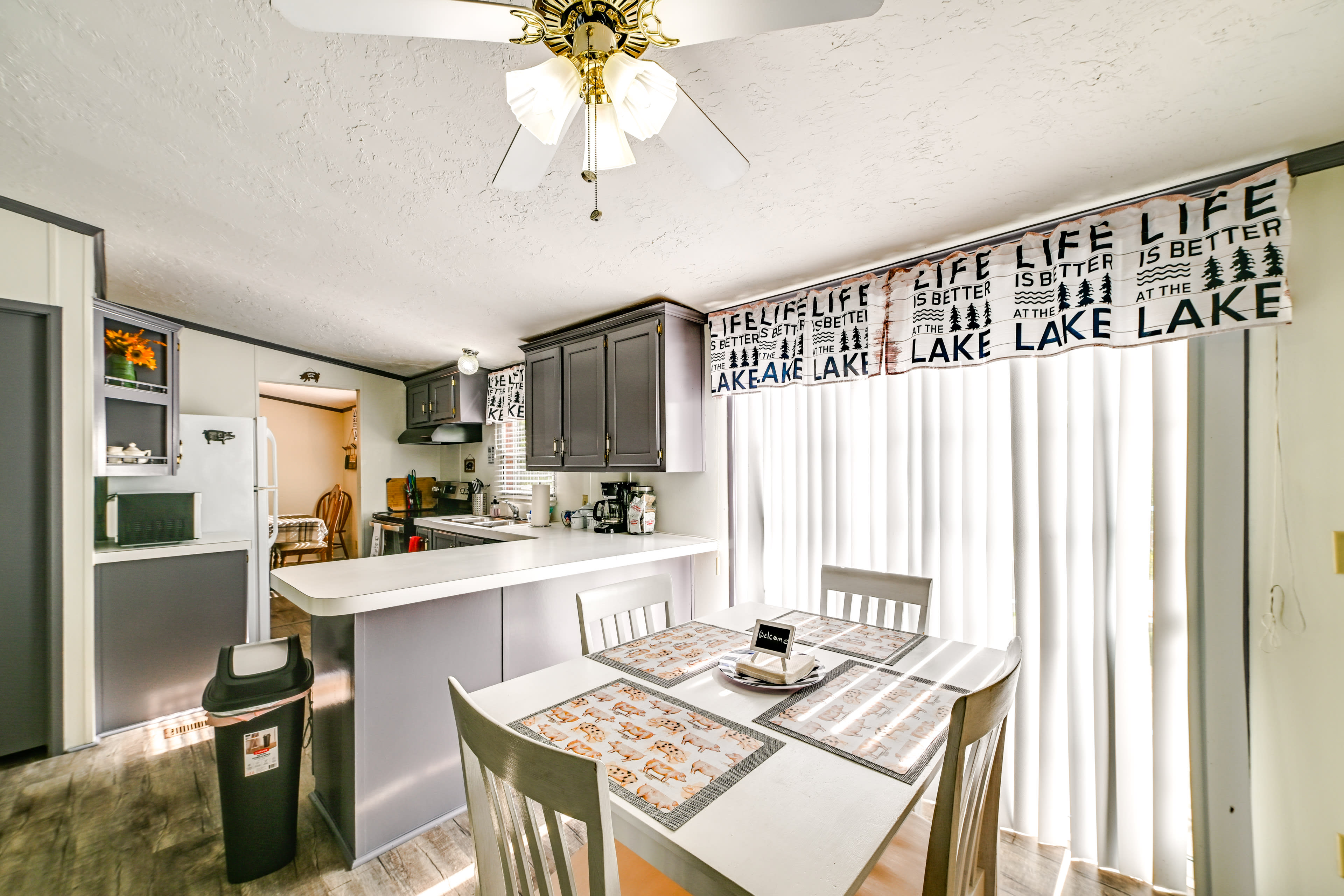 Dining Nook