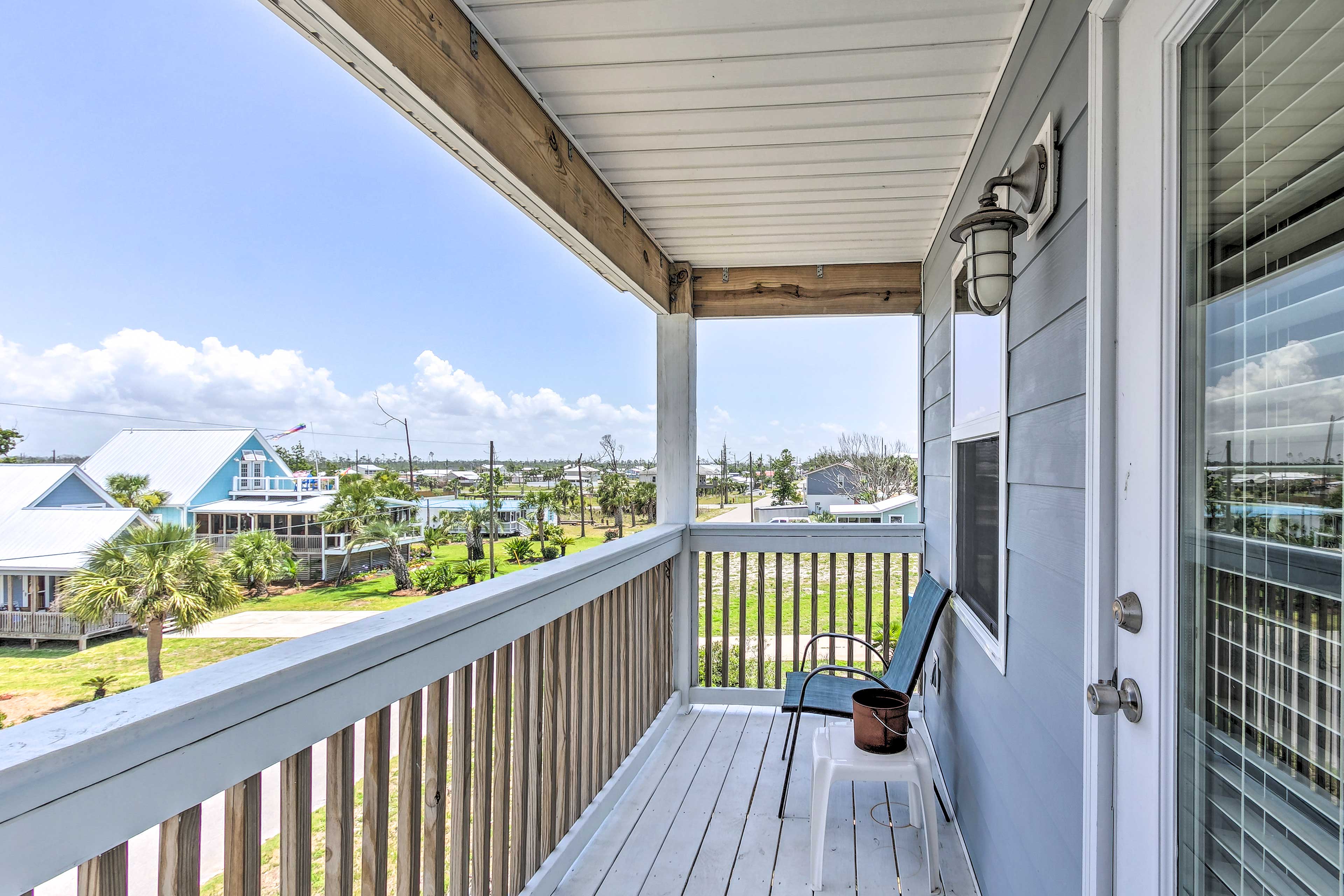 Private Balcony: Ocean Views