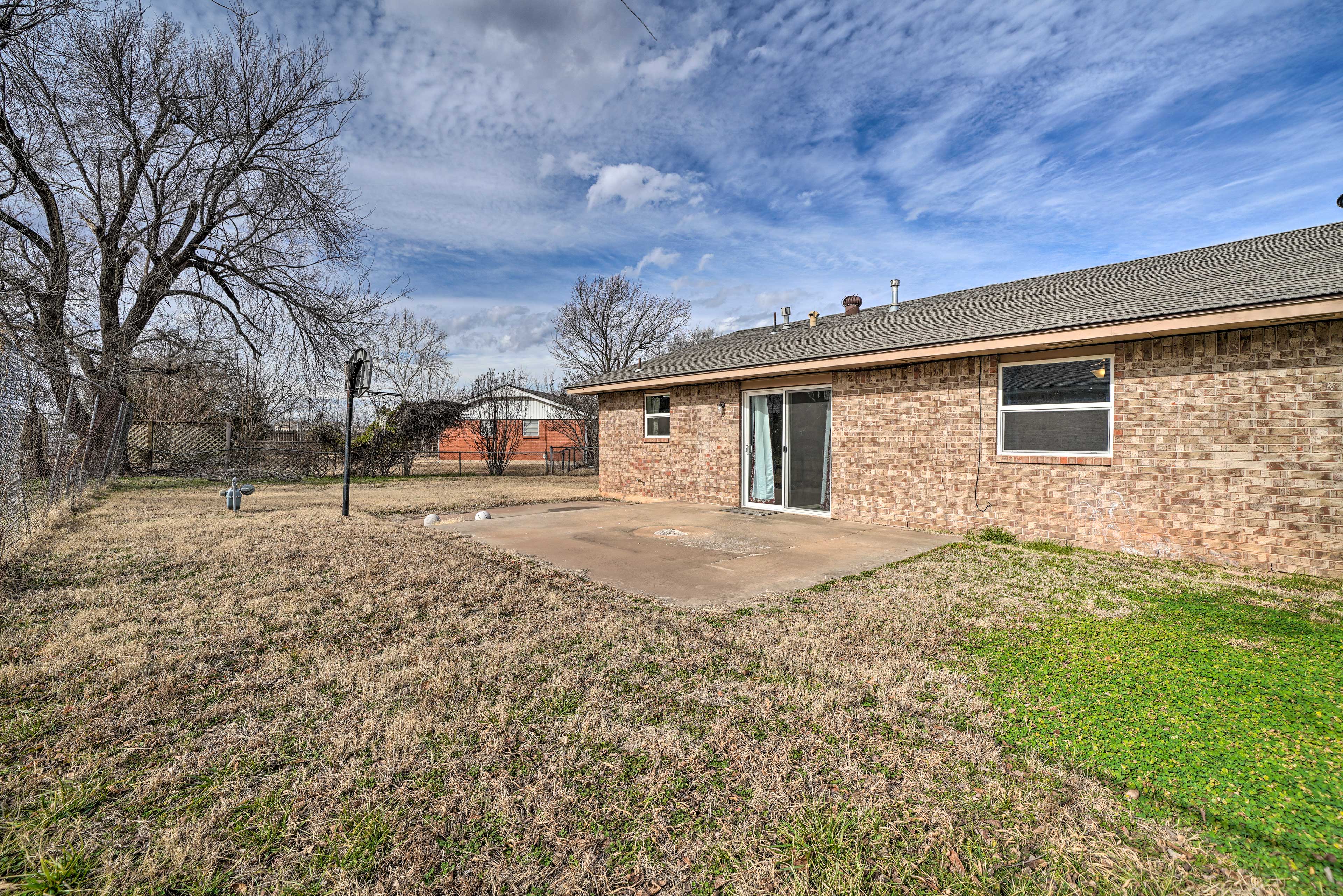 This 4-bedroom, 1.5 bath vacation rental is located in Oklahoma City!