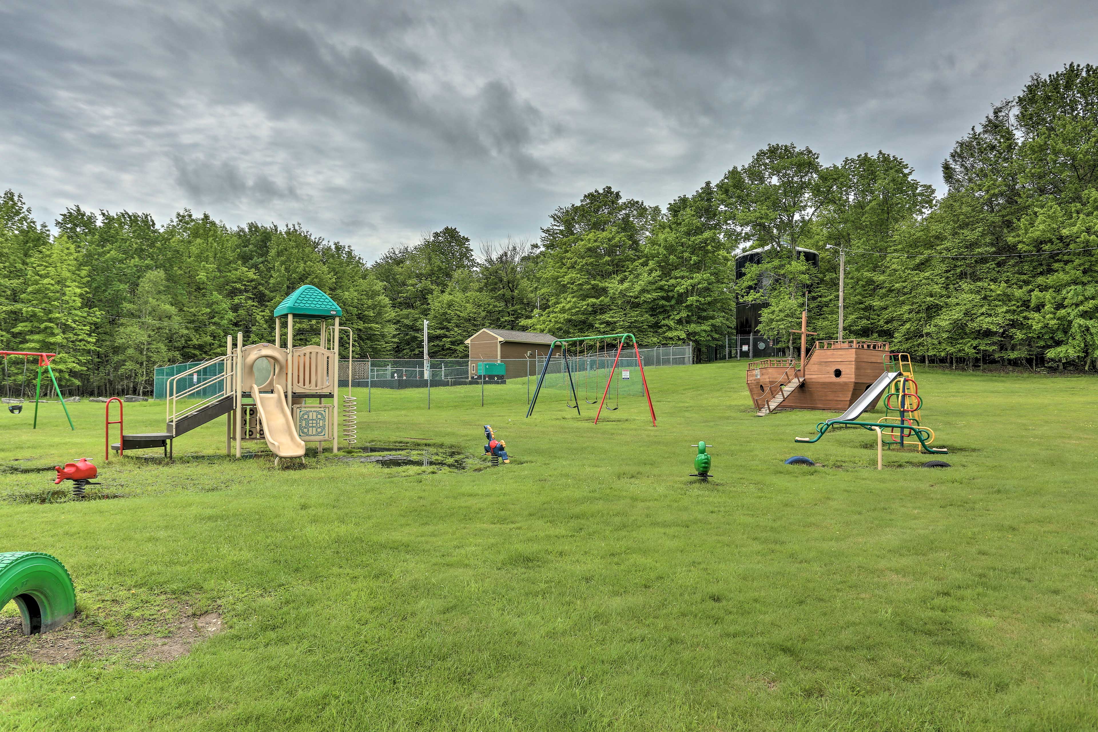 Community Amenities | Playground