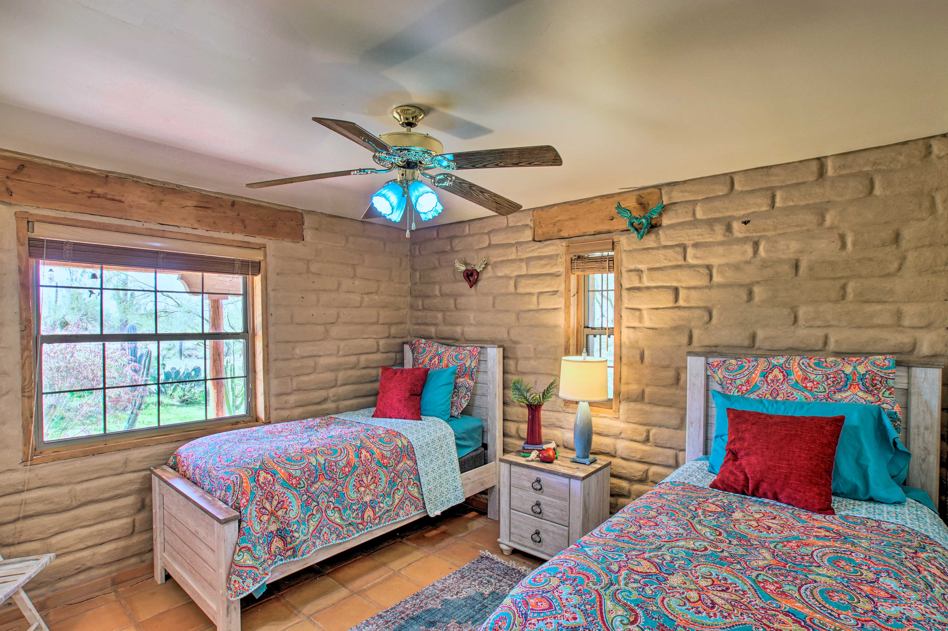 Two guests will enjoy this adorable bedroom!