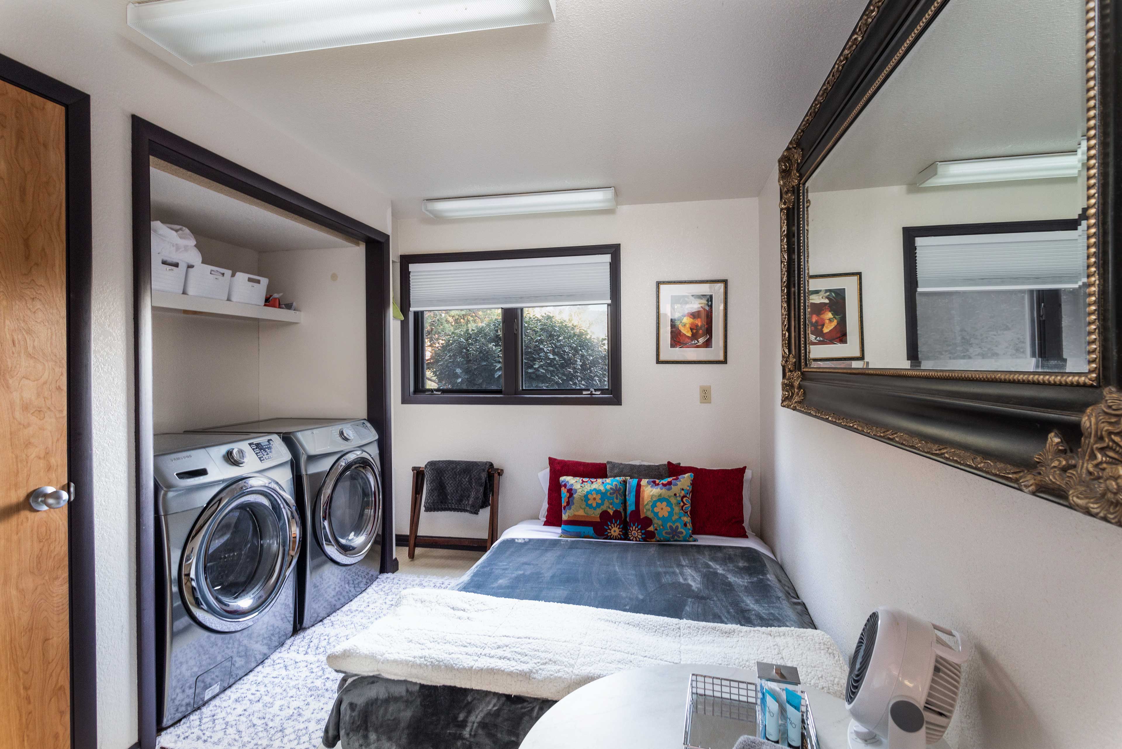 Laundry Room | Queen Daybed