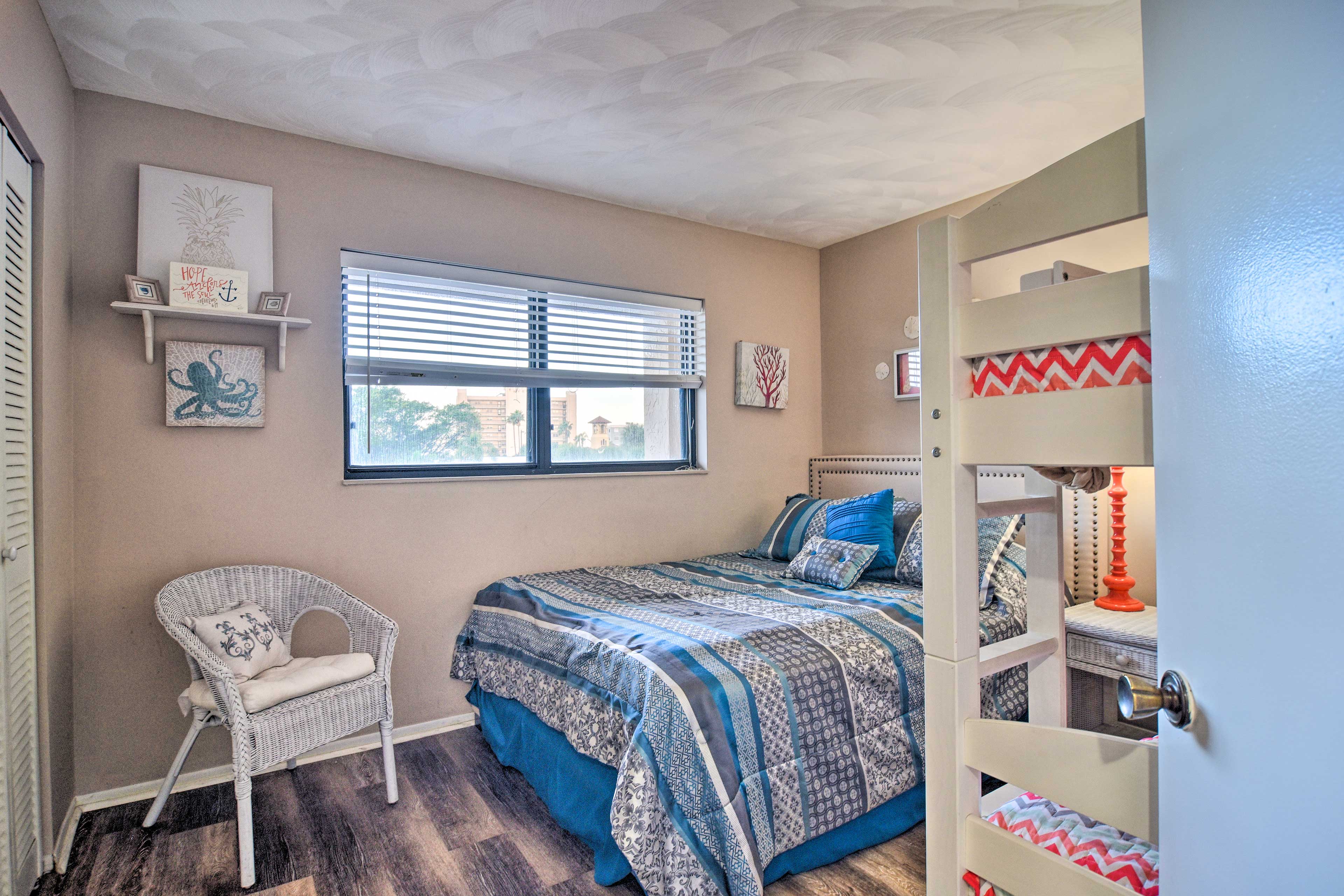 Bedroom 2 | Queen Bed | Twin Bunk Bed