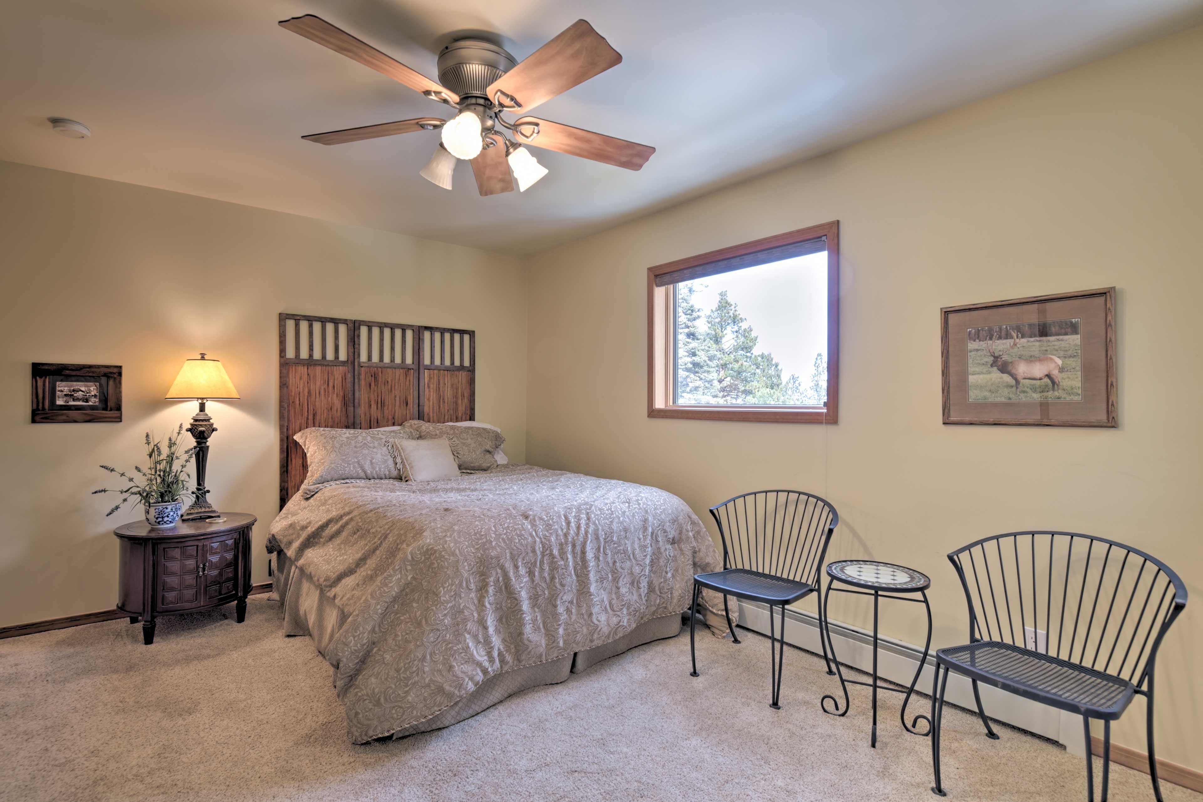 Bedroom 2 | Queen Bed | Upper Level