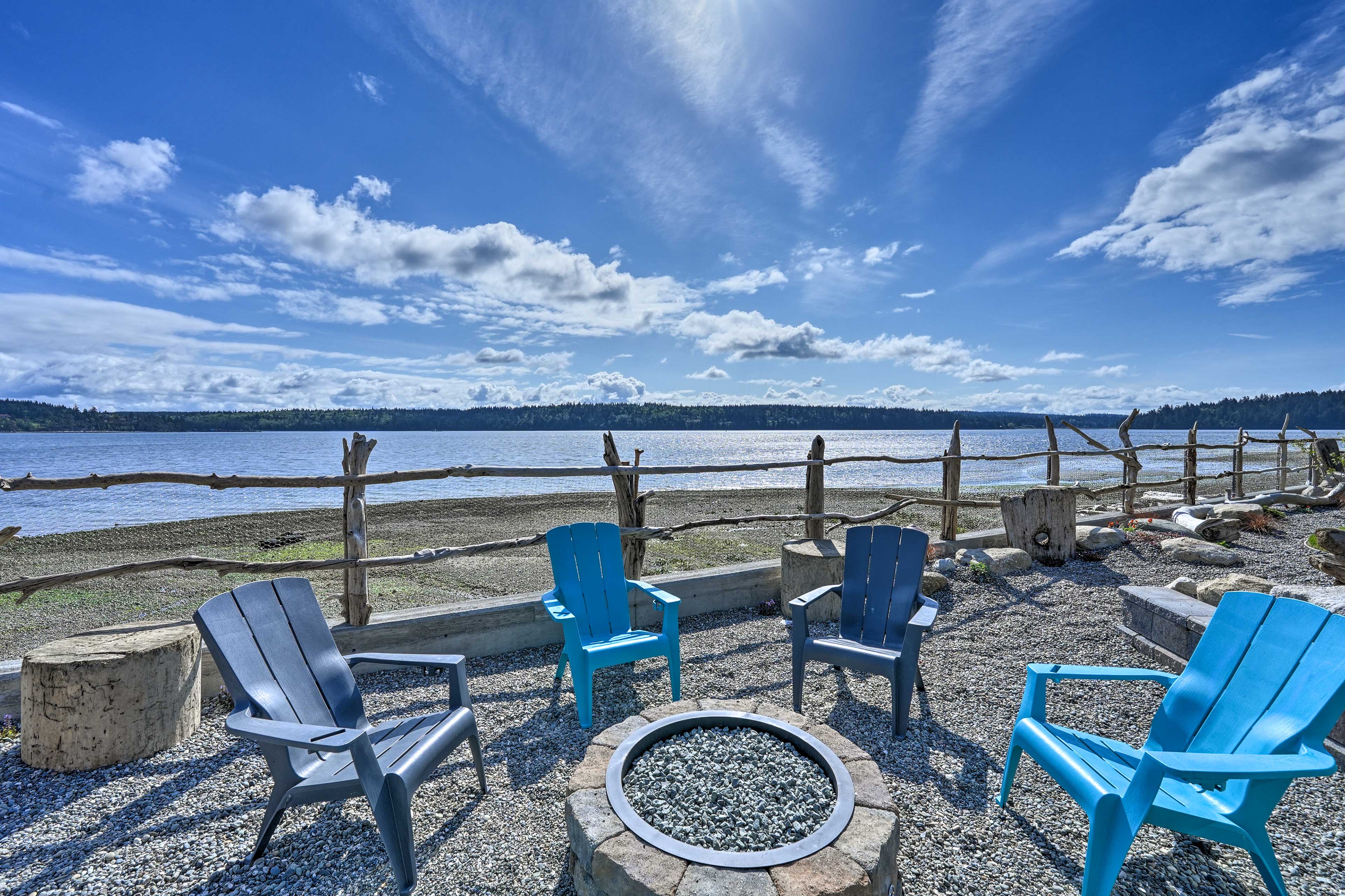 Backyard | Fire Pit