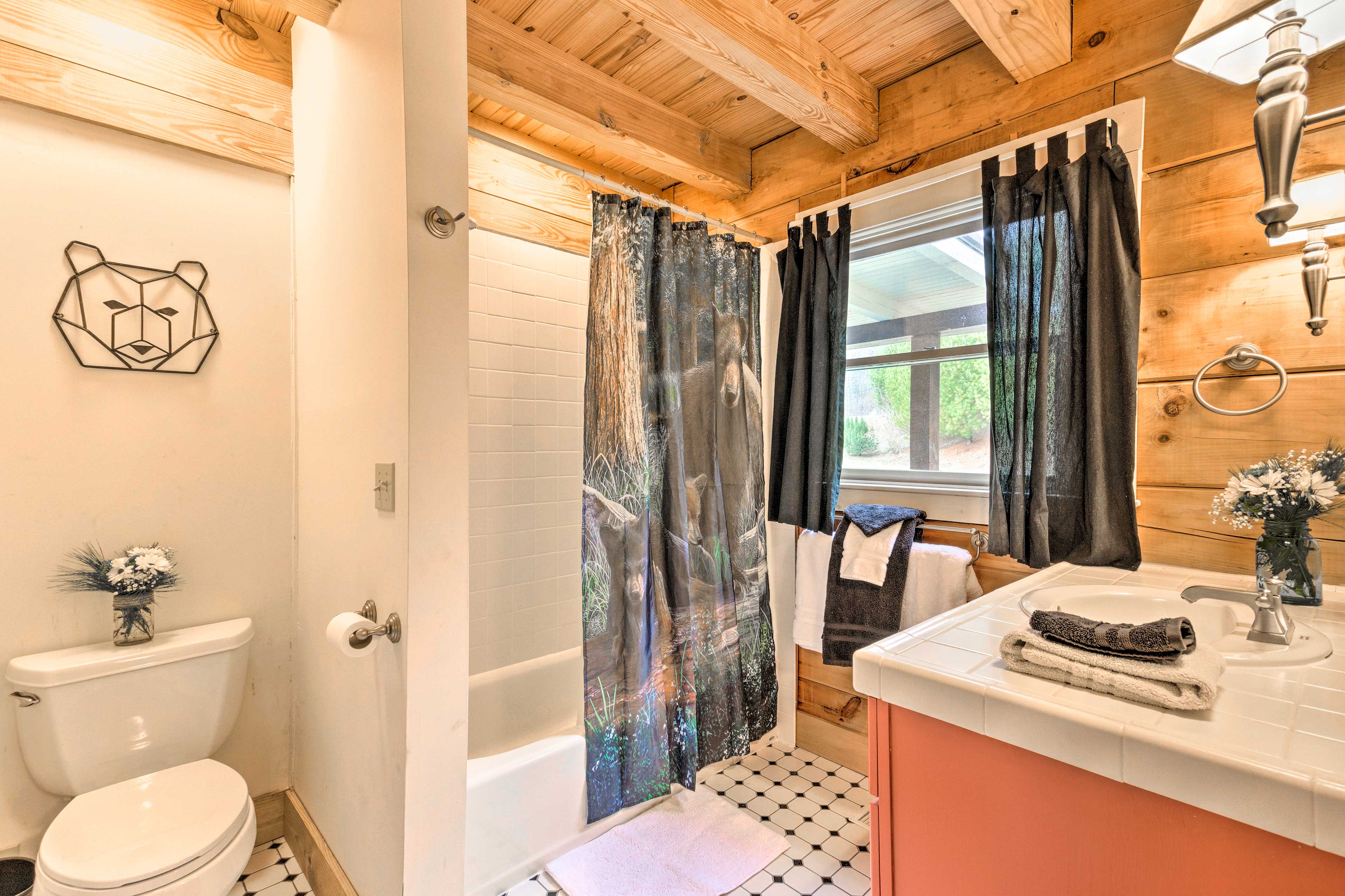 Bathroom | Towels Provided | 1st Floor