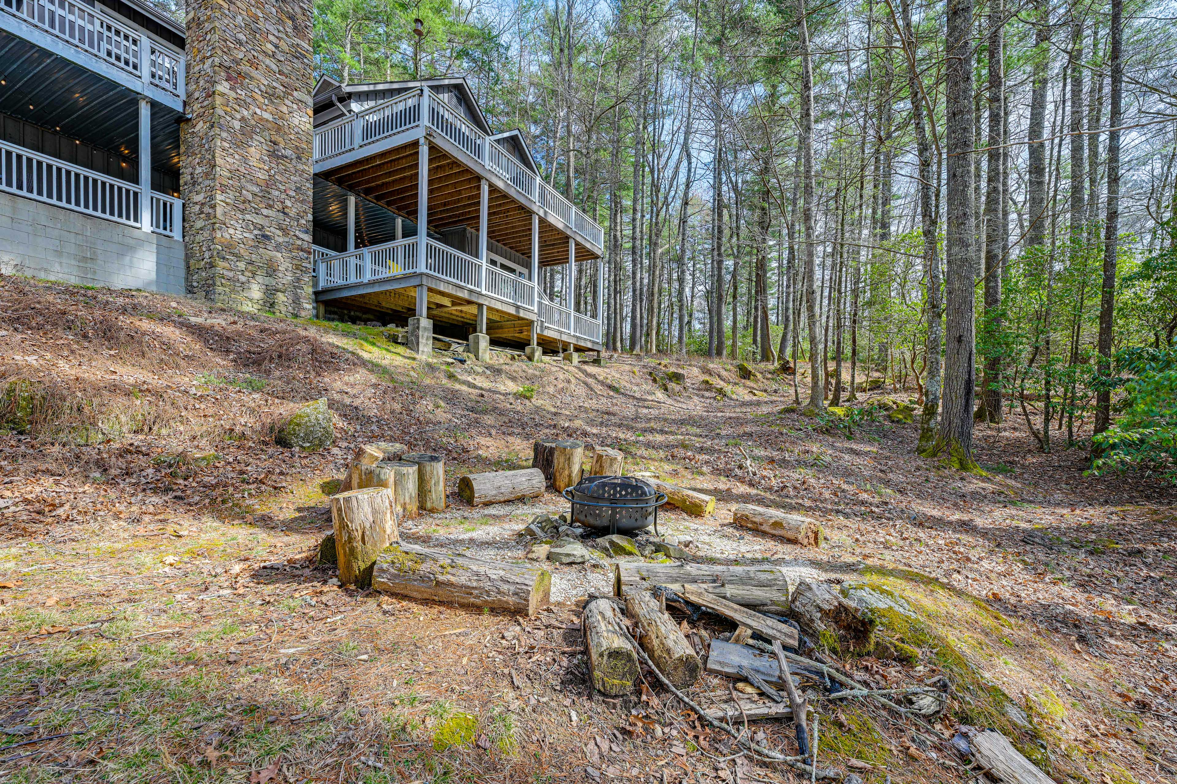 Backyard | Wood-Burning Fire Pit