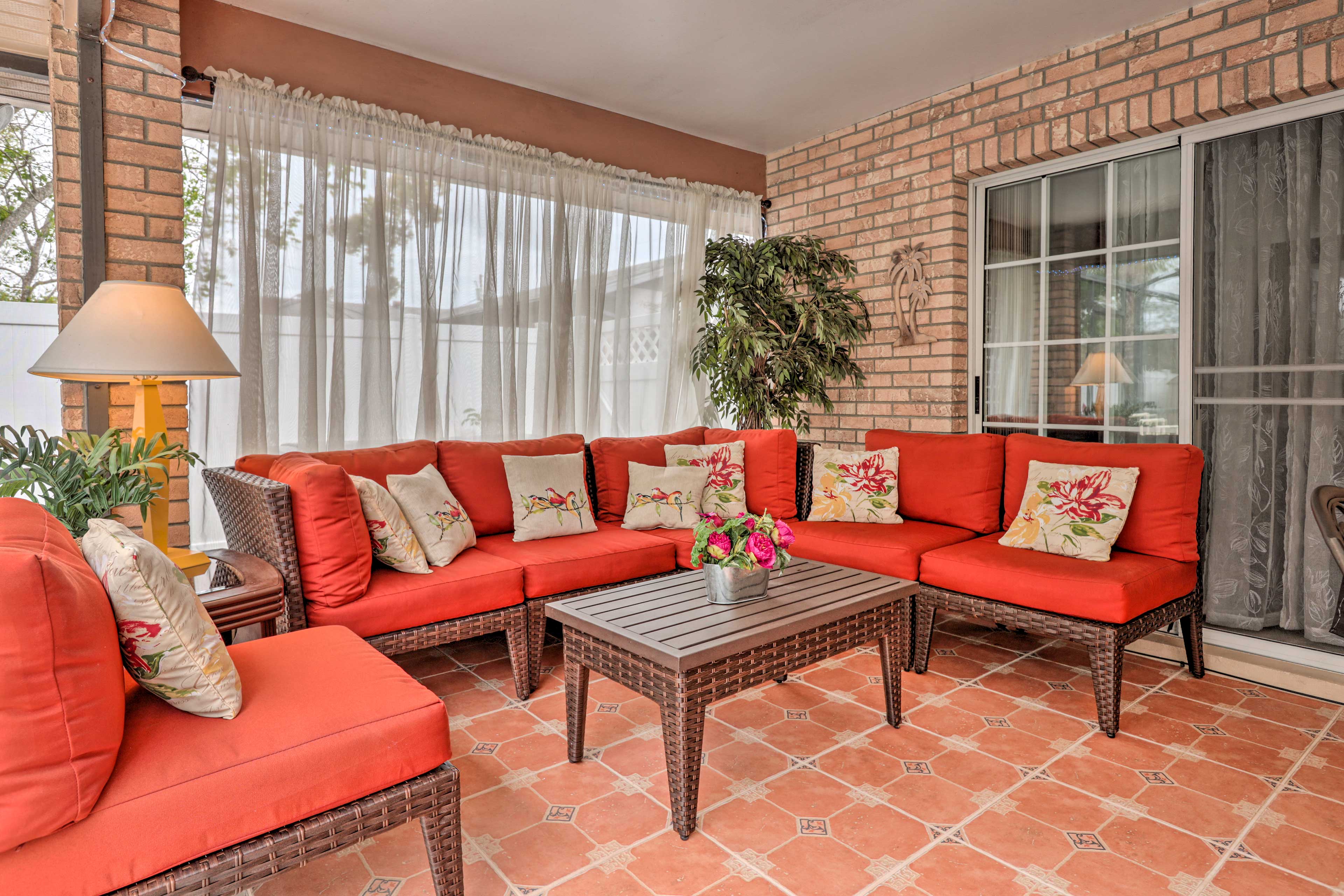 Furnished Patio | Outdoor Dining Area