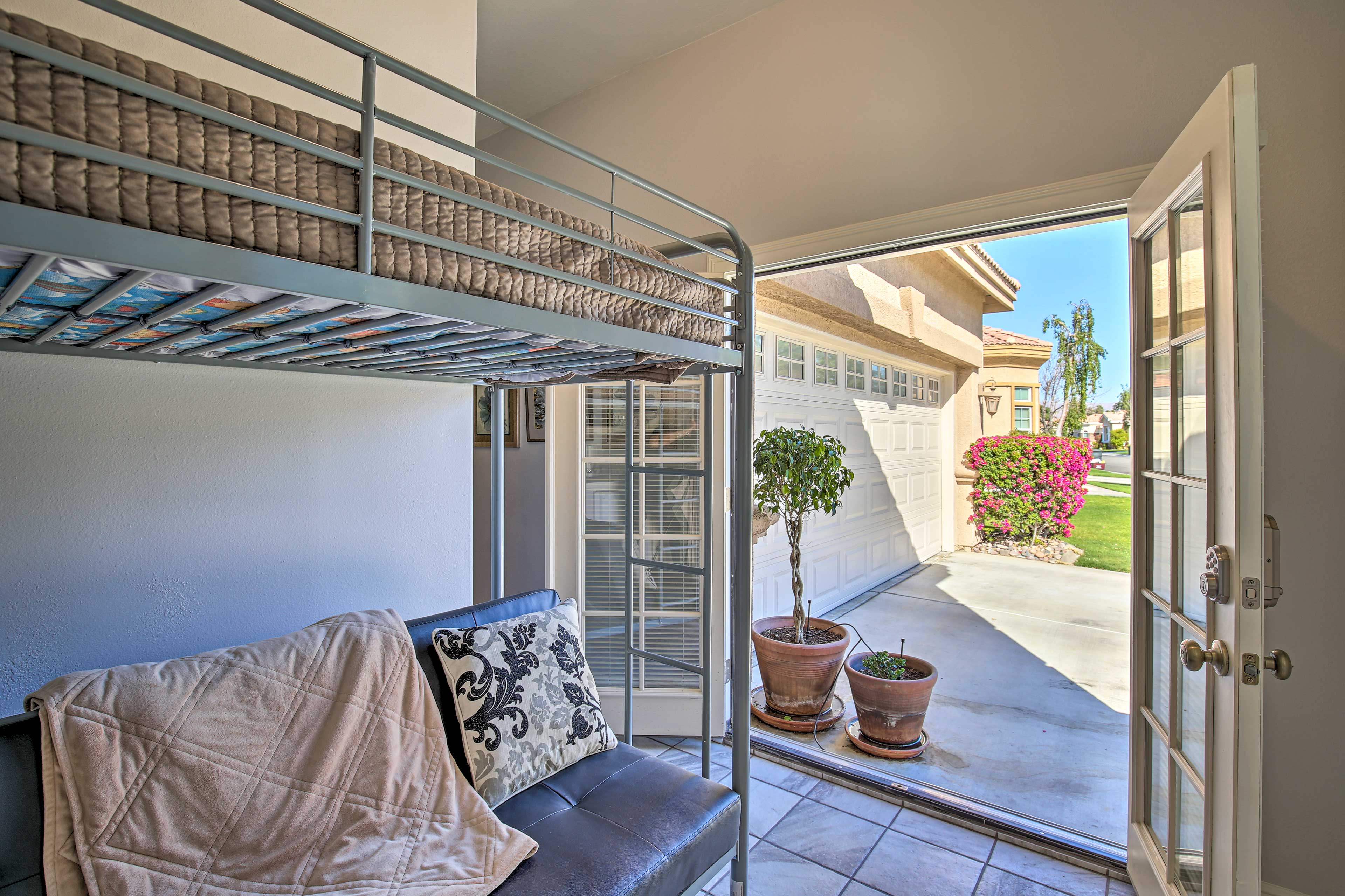 Bedroom 2 | Lofted Twin Bed | Twin Futon