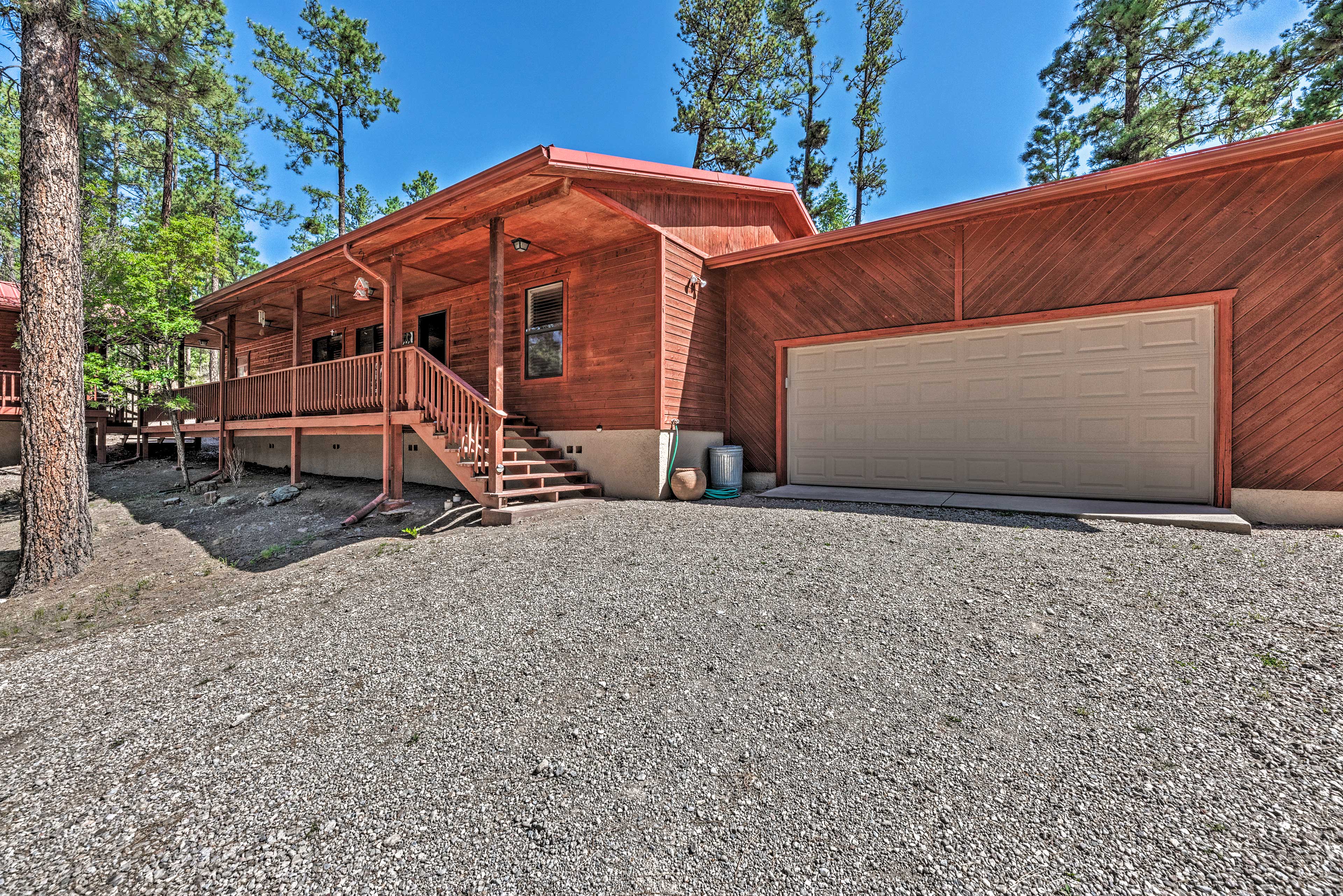 Ruidoso Vacation Rental Cabin | 3BR | 3BA | 2,200 Sq Ft | Stairs Required