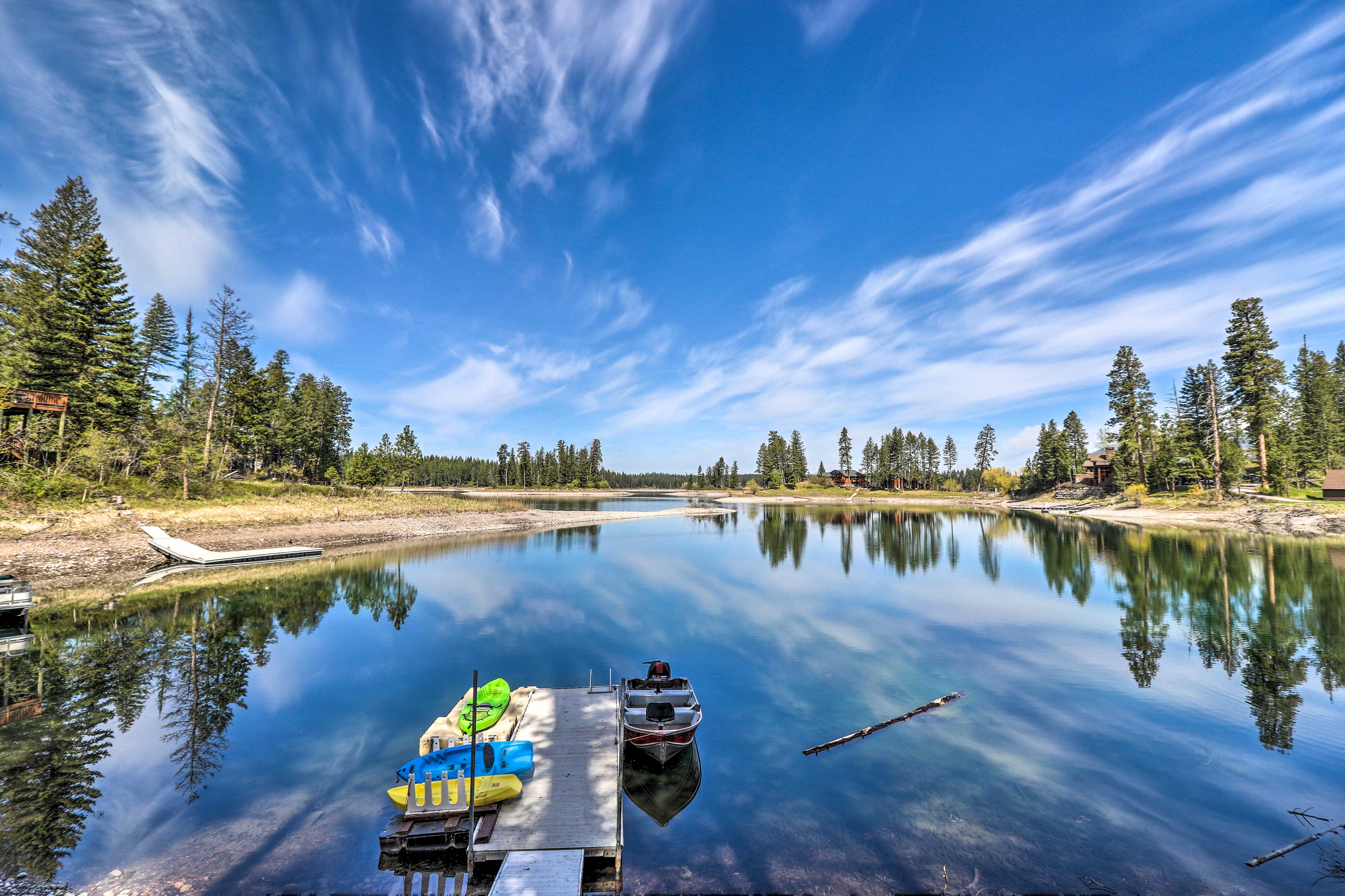 Lakefront | 2 Boat Docks On-Site