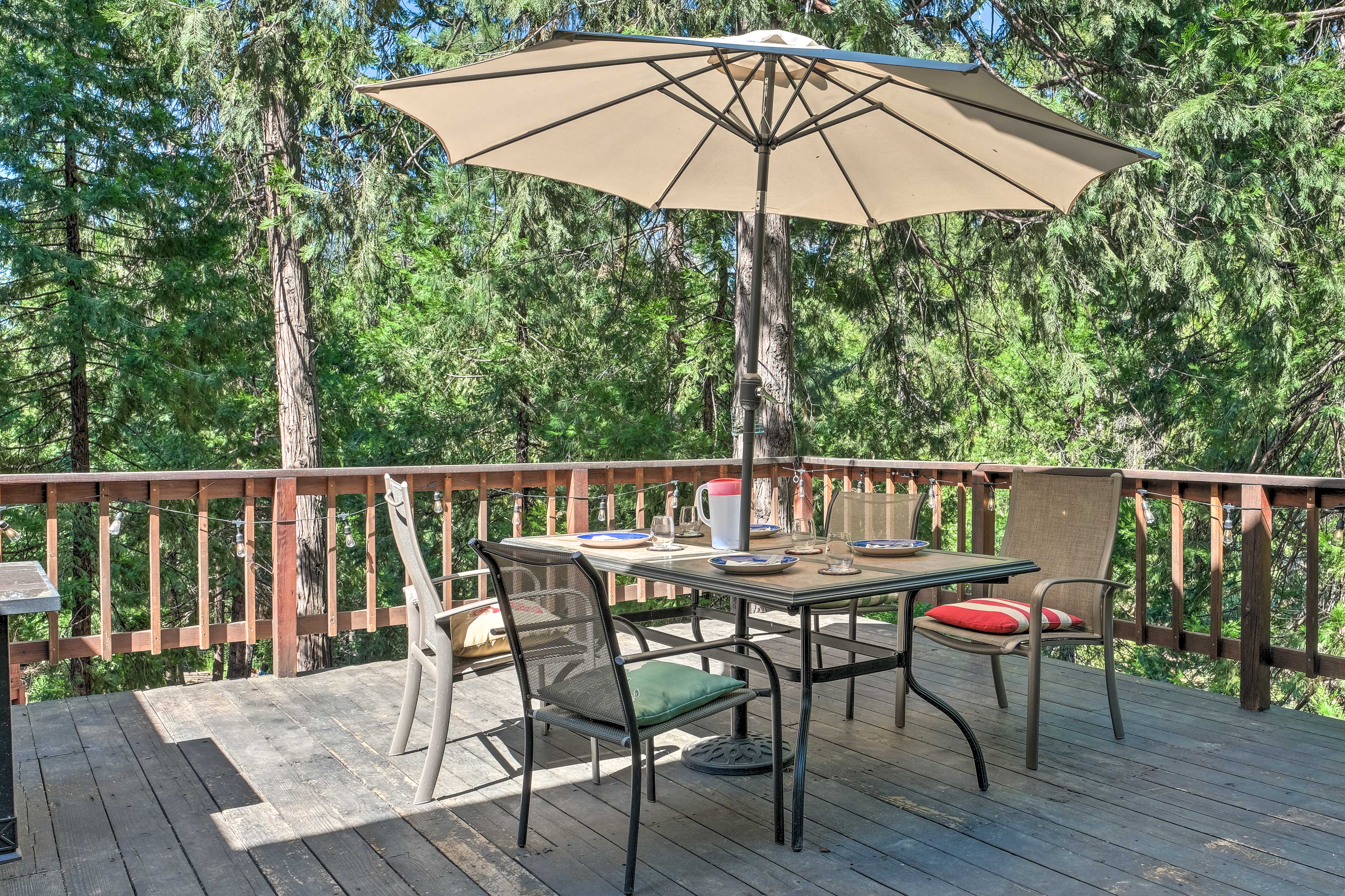 This Twain Harte vacation rental is the perfect place to soak in some sun.