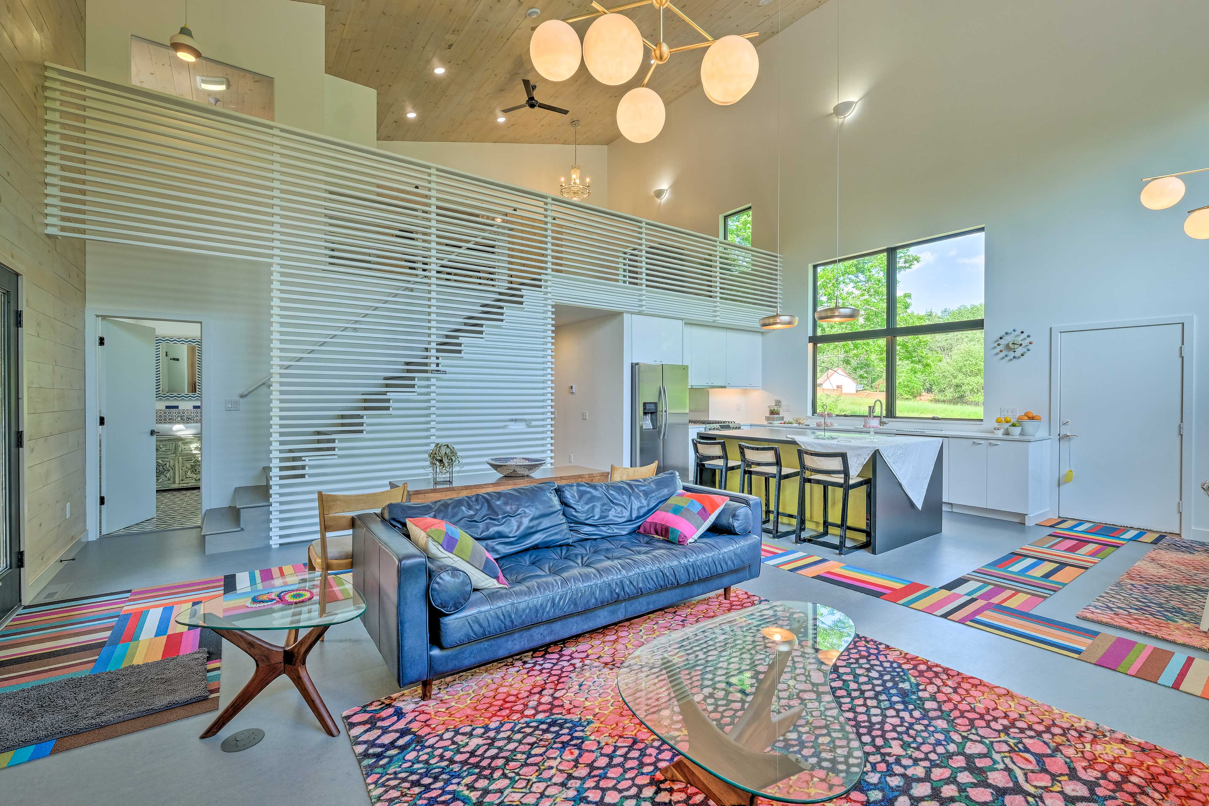 This Argyle home is a vibrant, modern oasis!