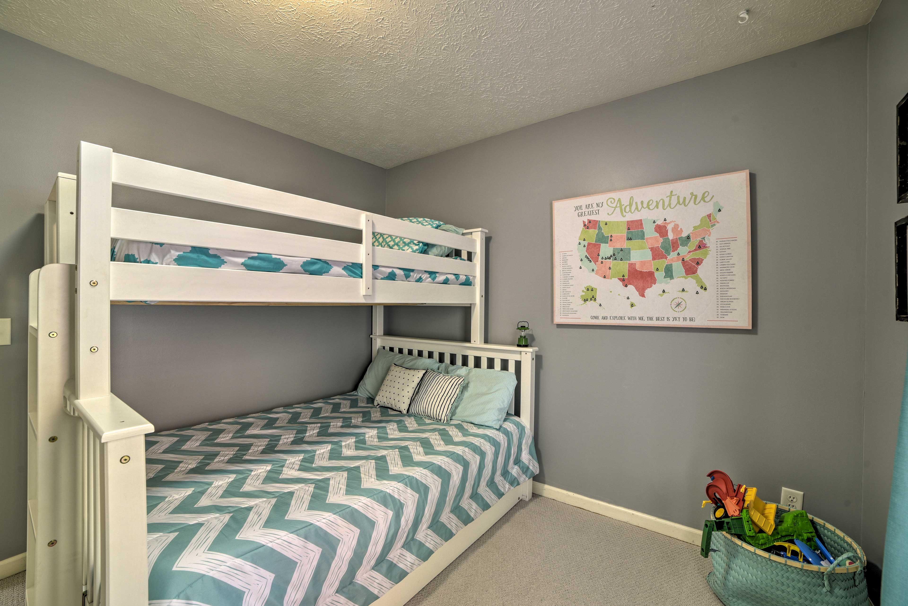 Bedroom 2 | Full/Twin Bunk Bed, Twin Trundle Bed