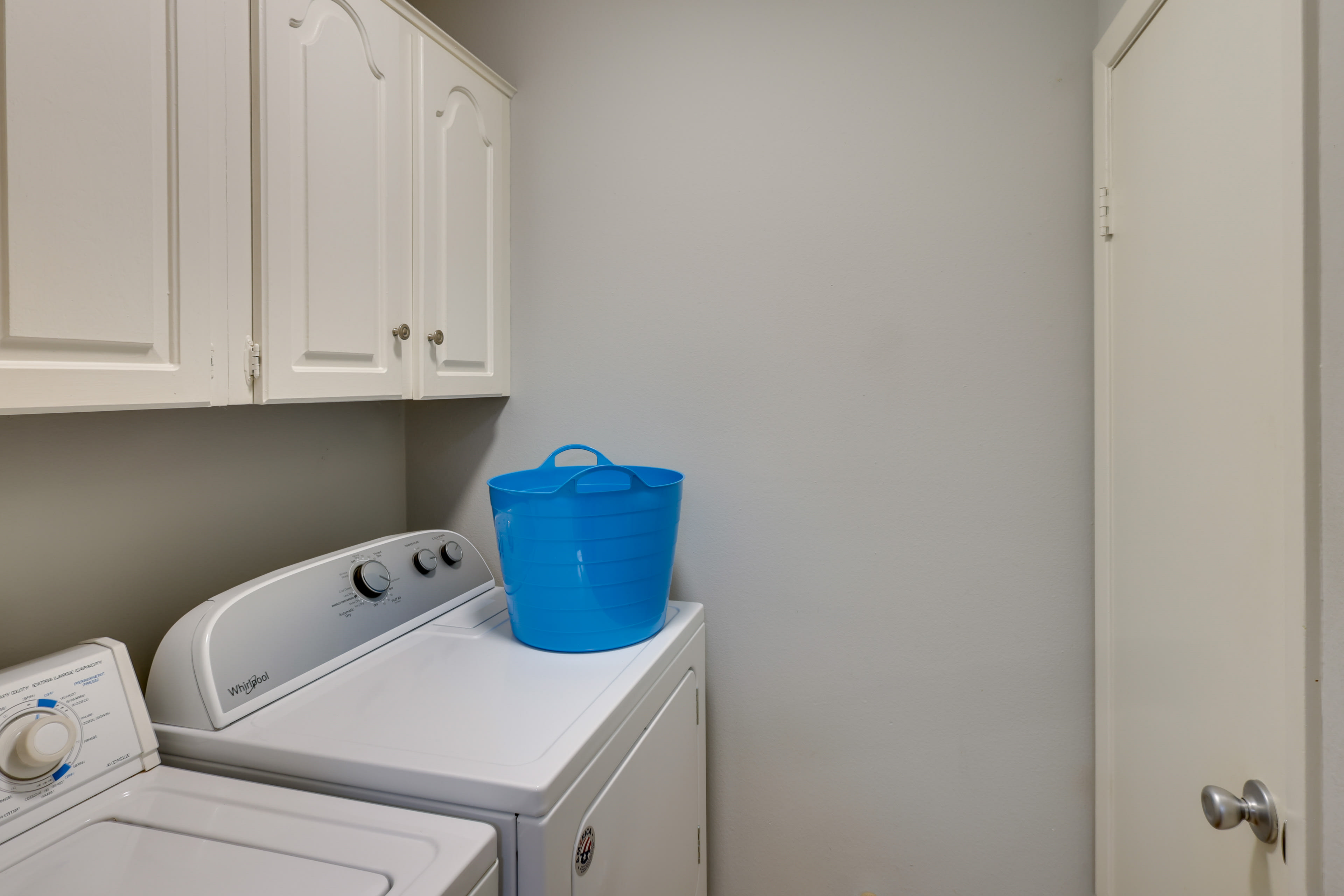 In-Unit Laundry | Washer & Dryer