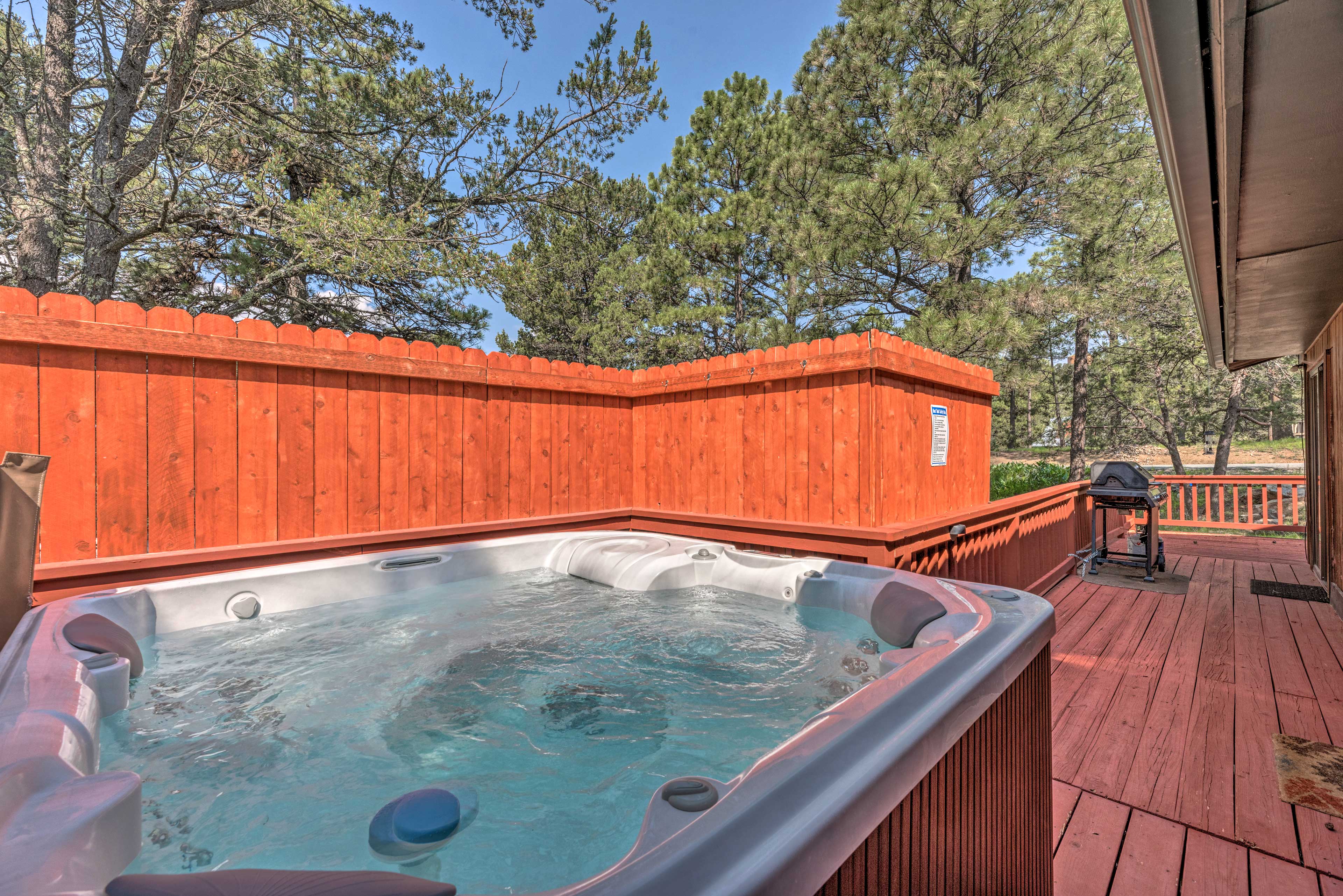 Wraparound Deck | Private Hot Tub