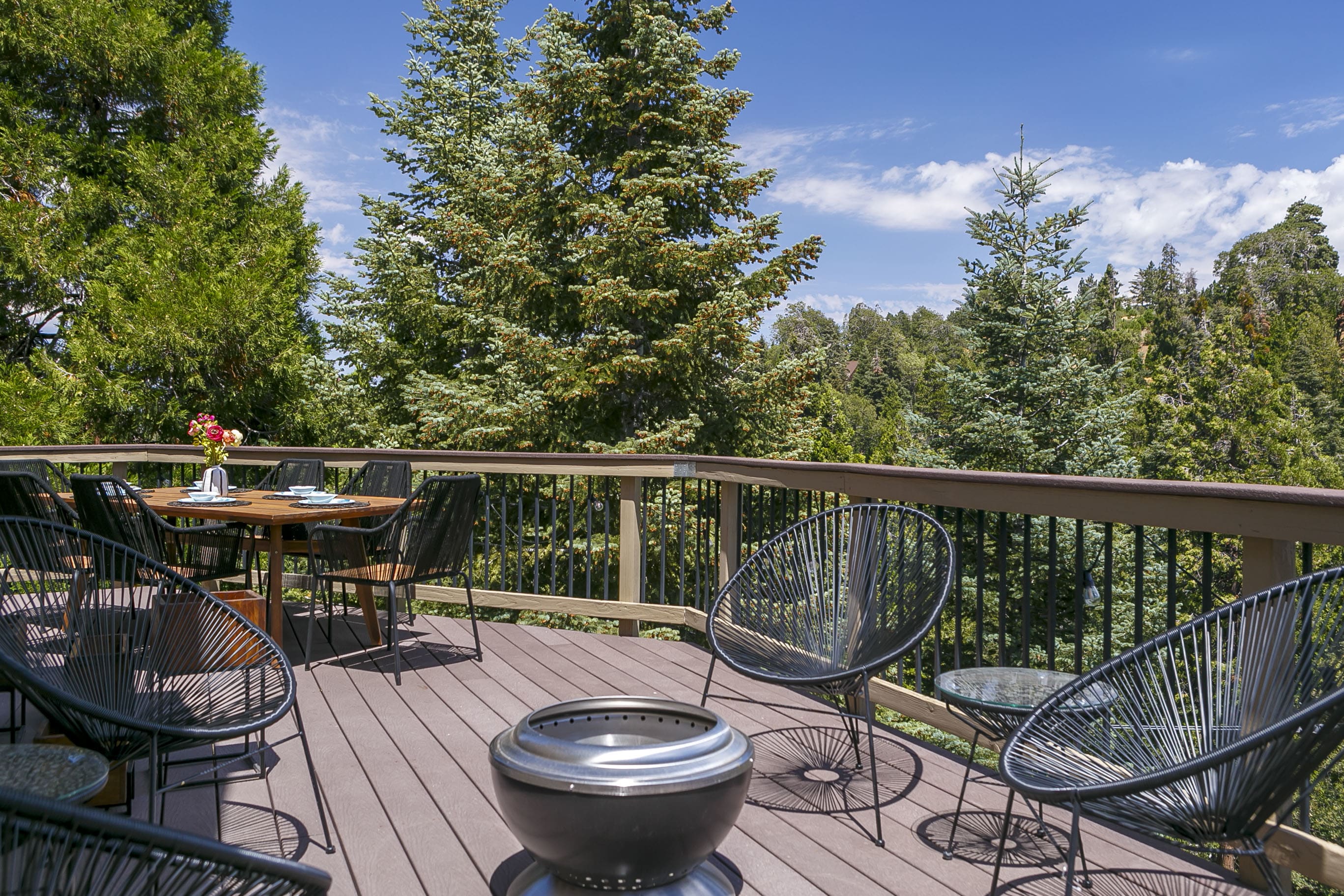 Private Deck | Outdoor Seating