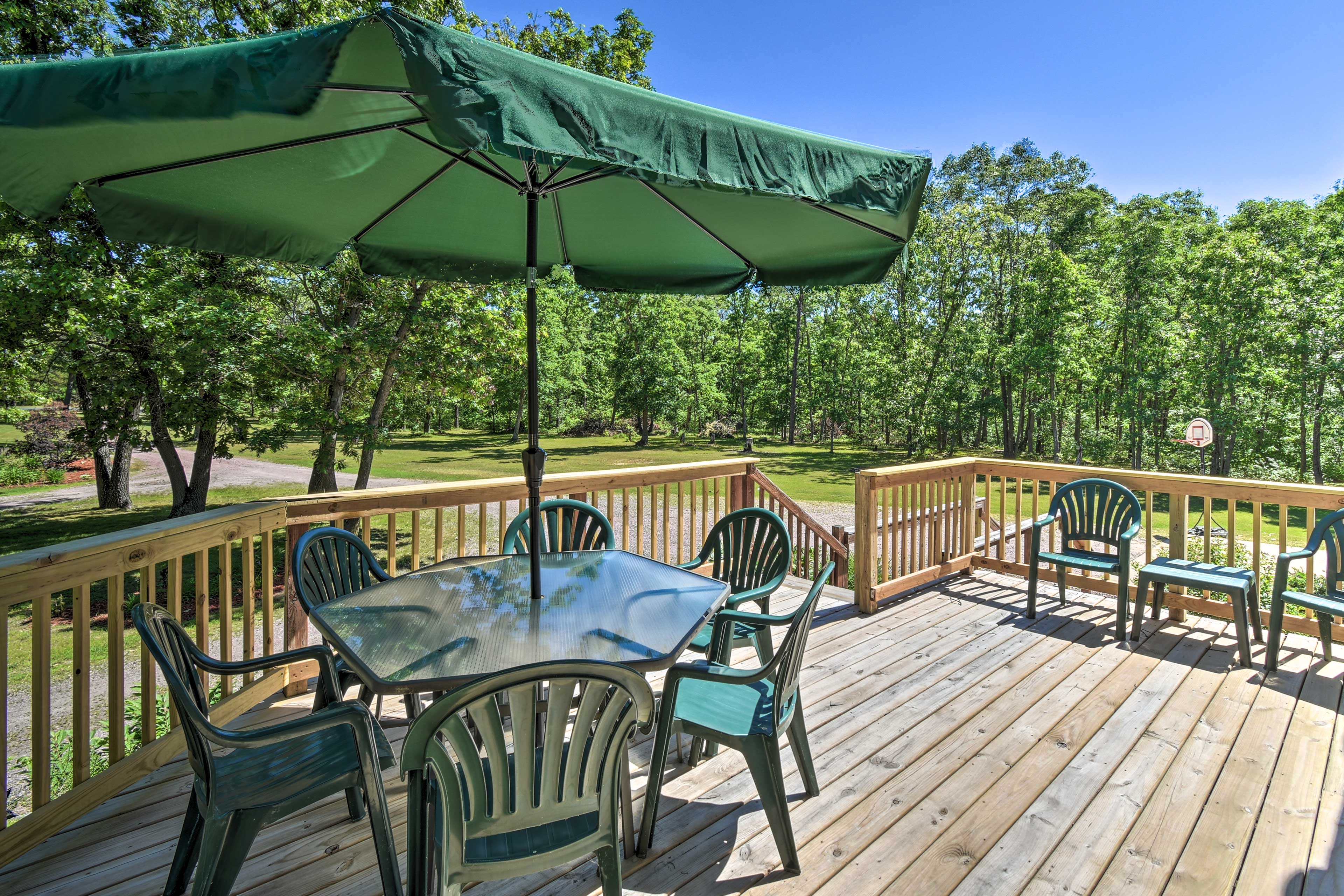 Welcome to your Wisconsin Dells Area home-away-from-home!