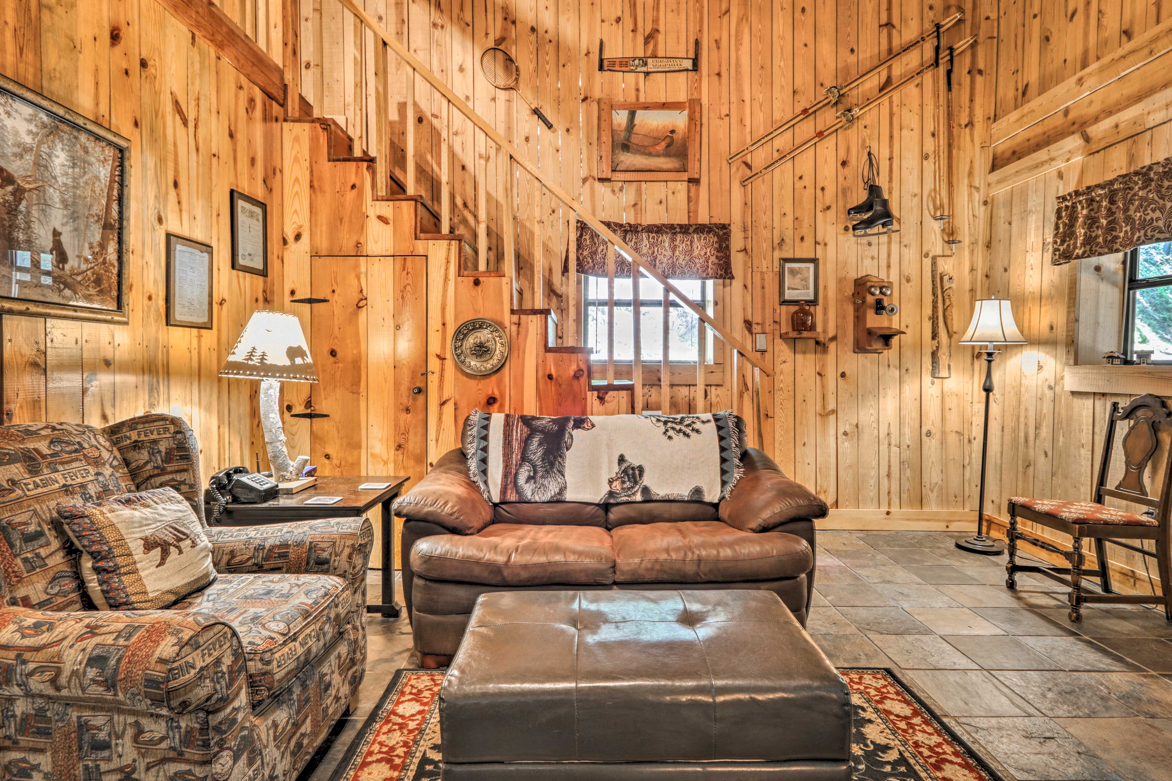 A rustic interior will add to the Smoky Mountain ambiance.