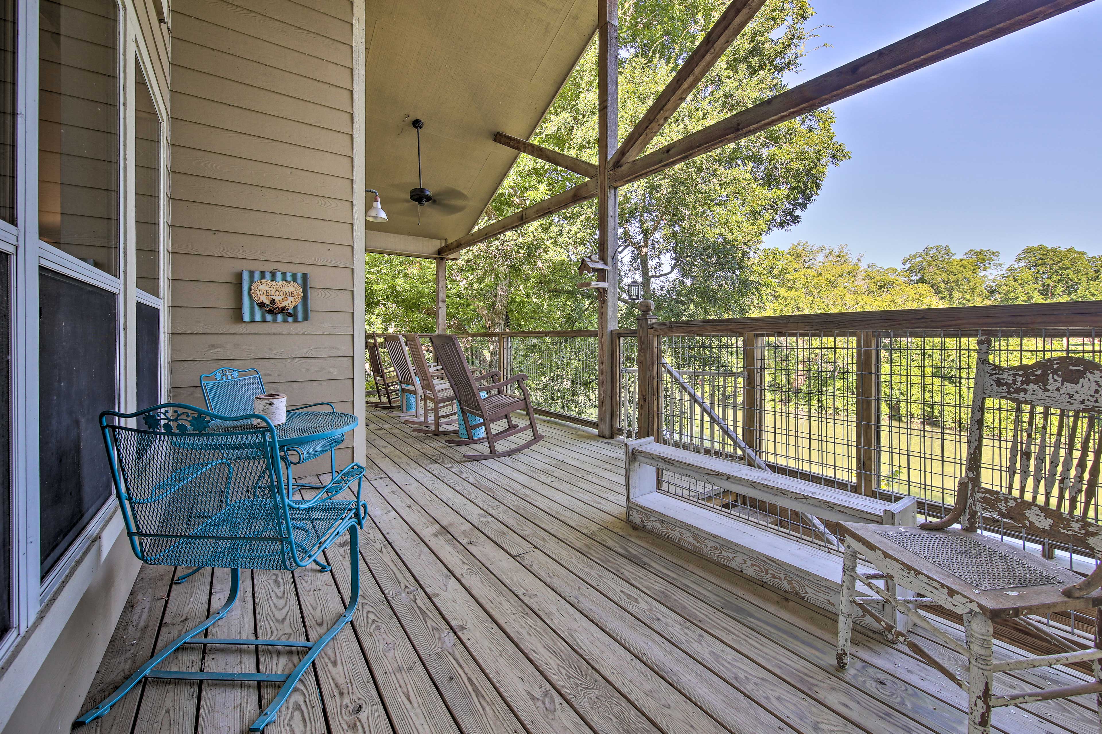 Unwind out on the spacious, covered deck.