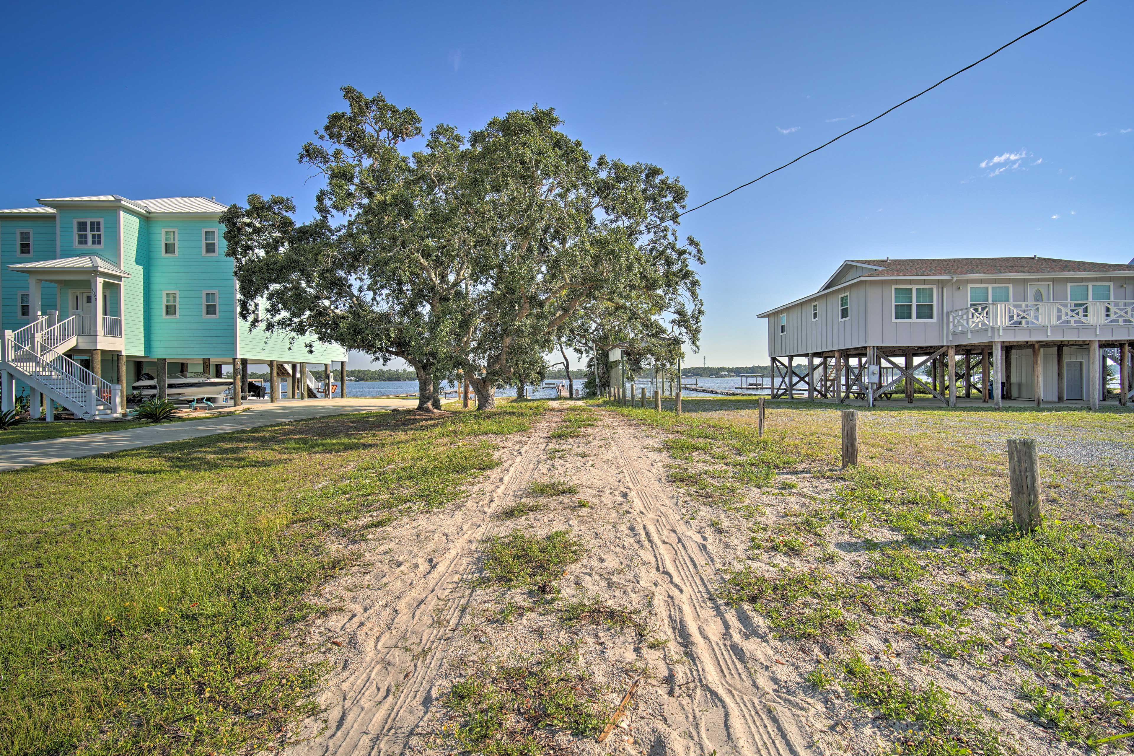 Community Amenities: Pier Access