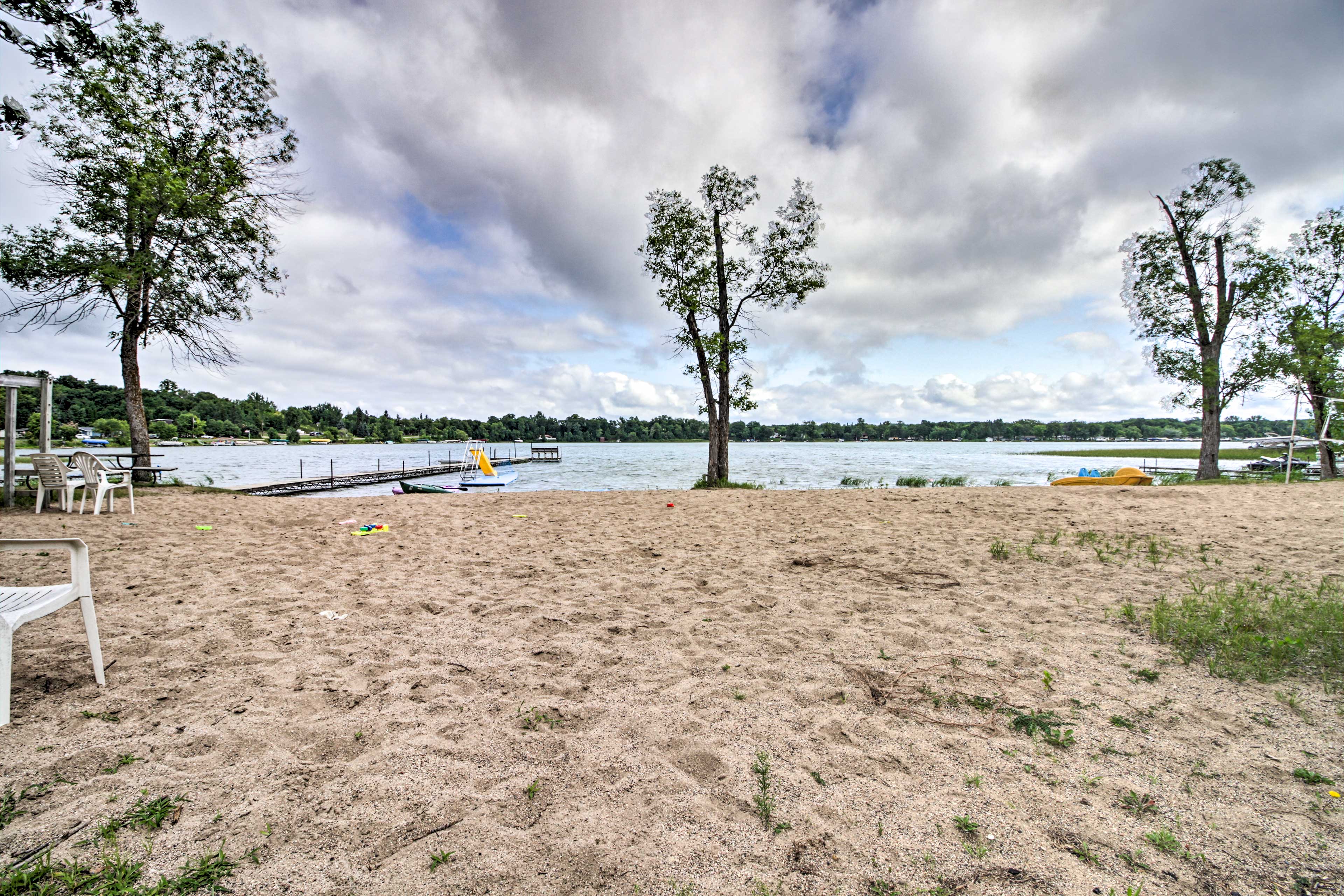 Lay out some beach towels and pack a picnic for the afternoon.