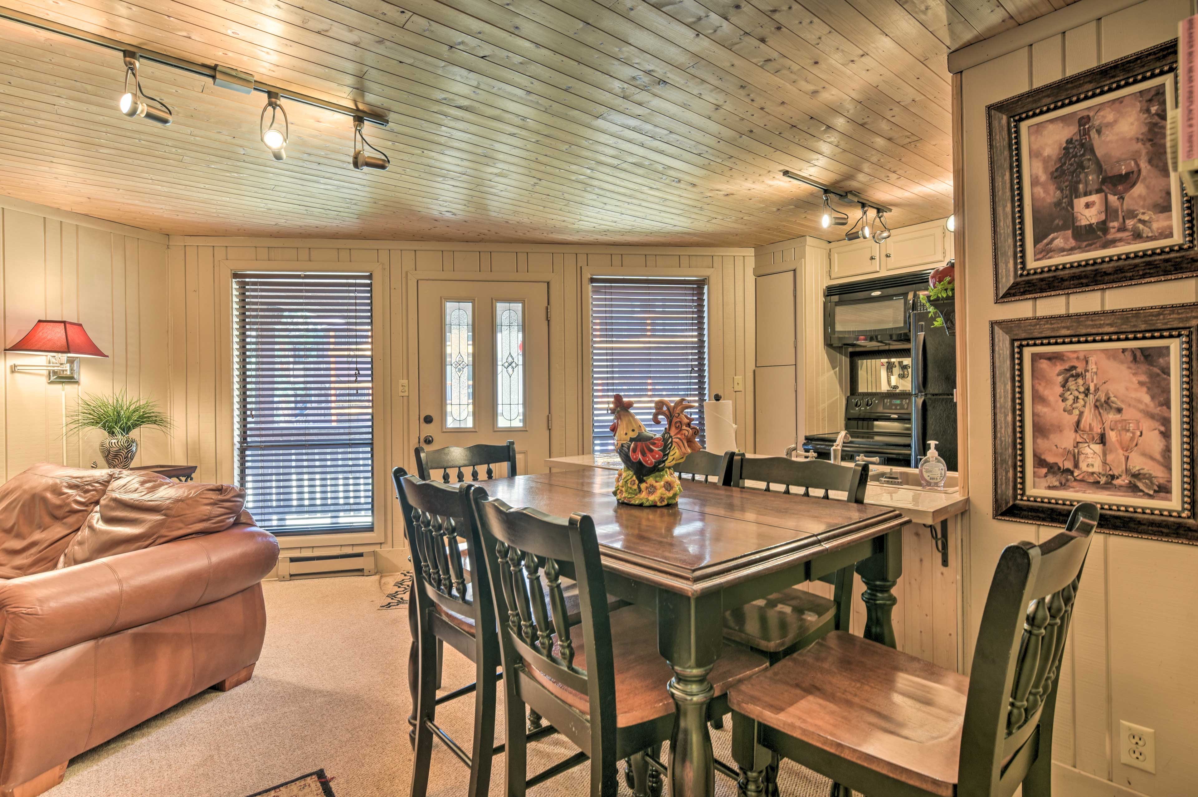 You'll have all the comforts of home within walking distance of the slopes.