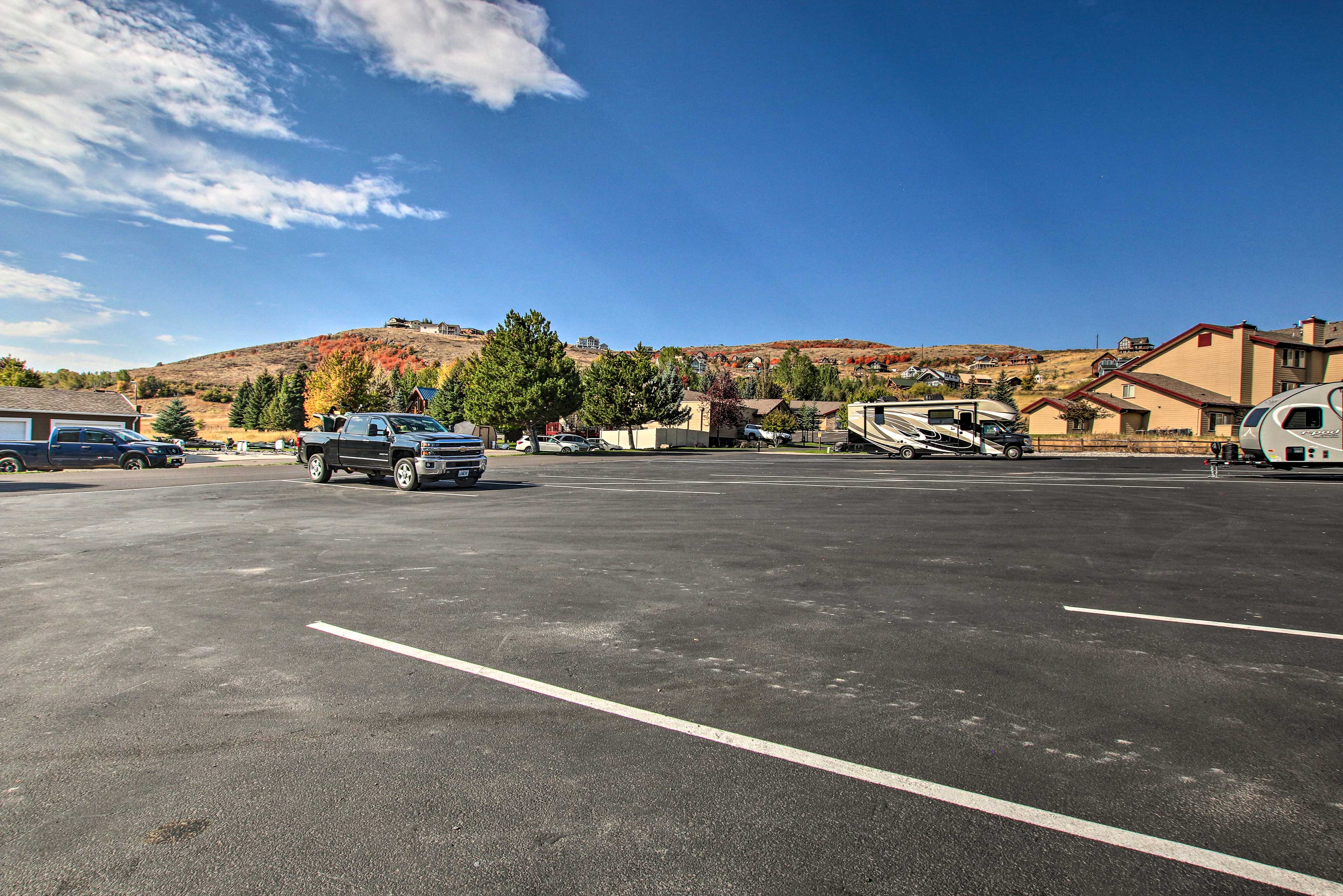 Parking | Parking Spots (2 vehicles)