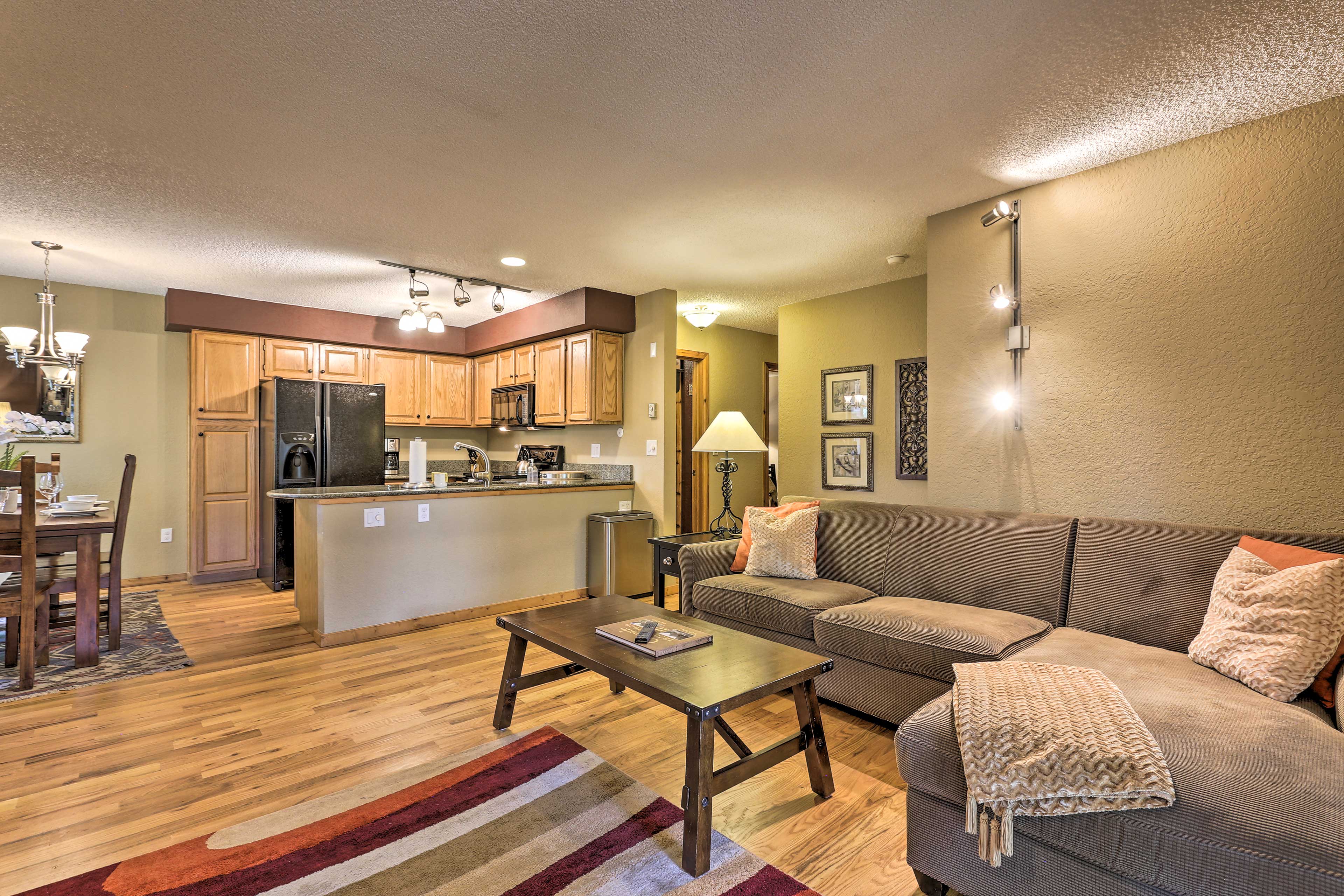 Enjoy modern comforts & conveniences during your trip to Winter Park.