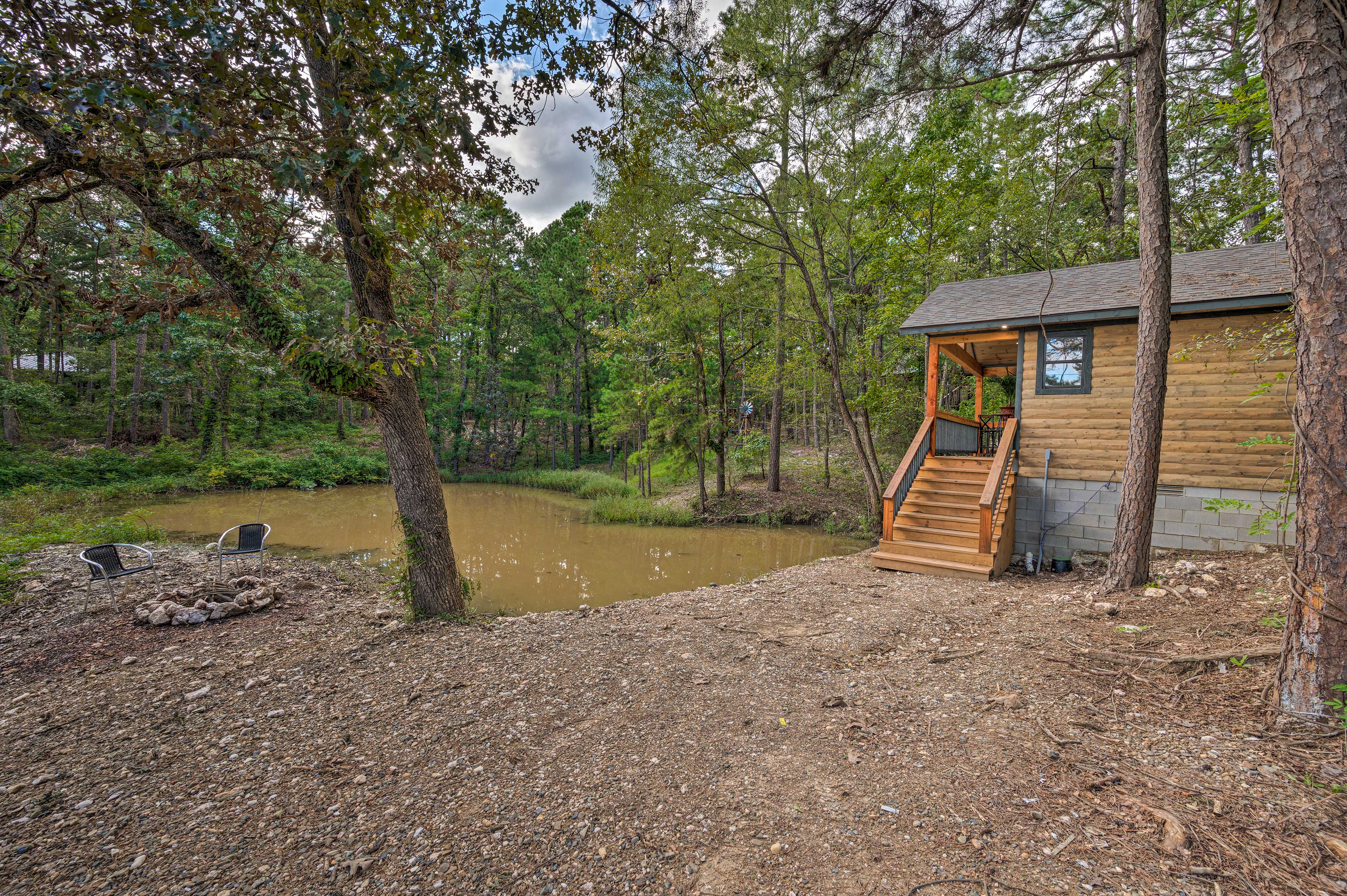 Cabin Exterior | Private Fire Pit