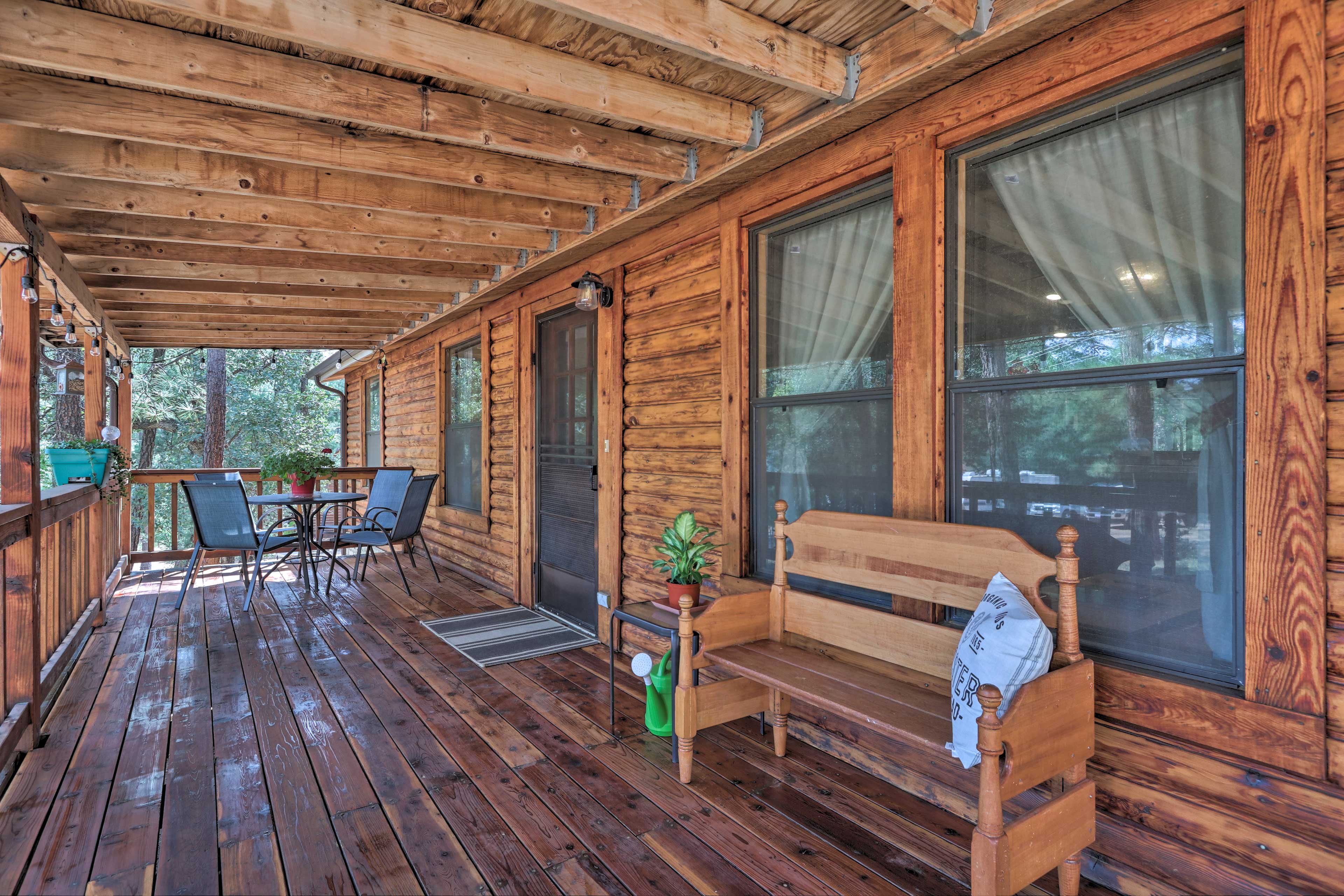 Front Porch | Outdoor Dining Table