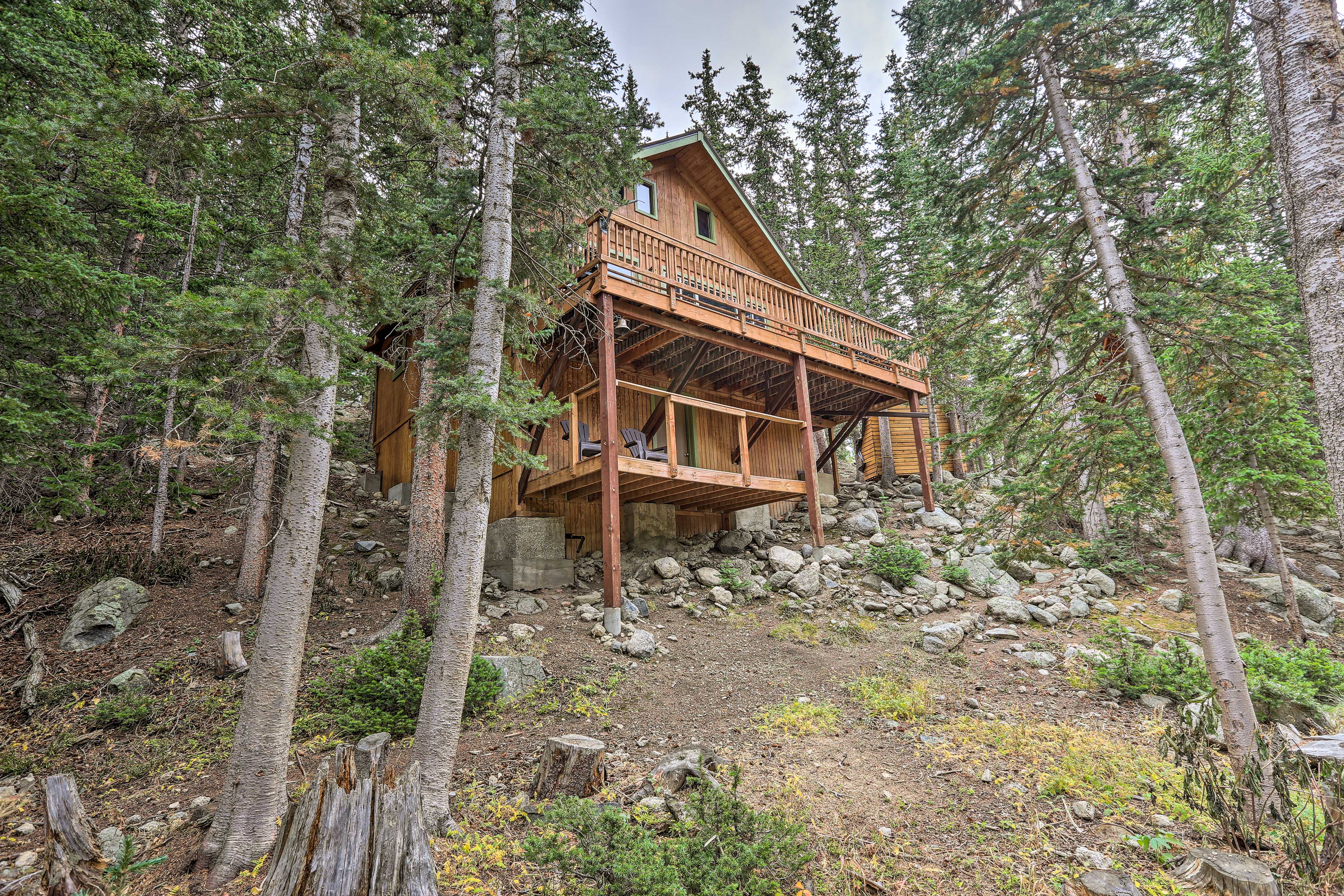 Cabin Exterior | Lake & Mountain Views