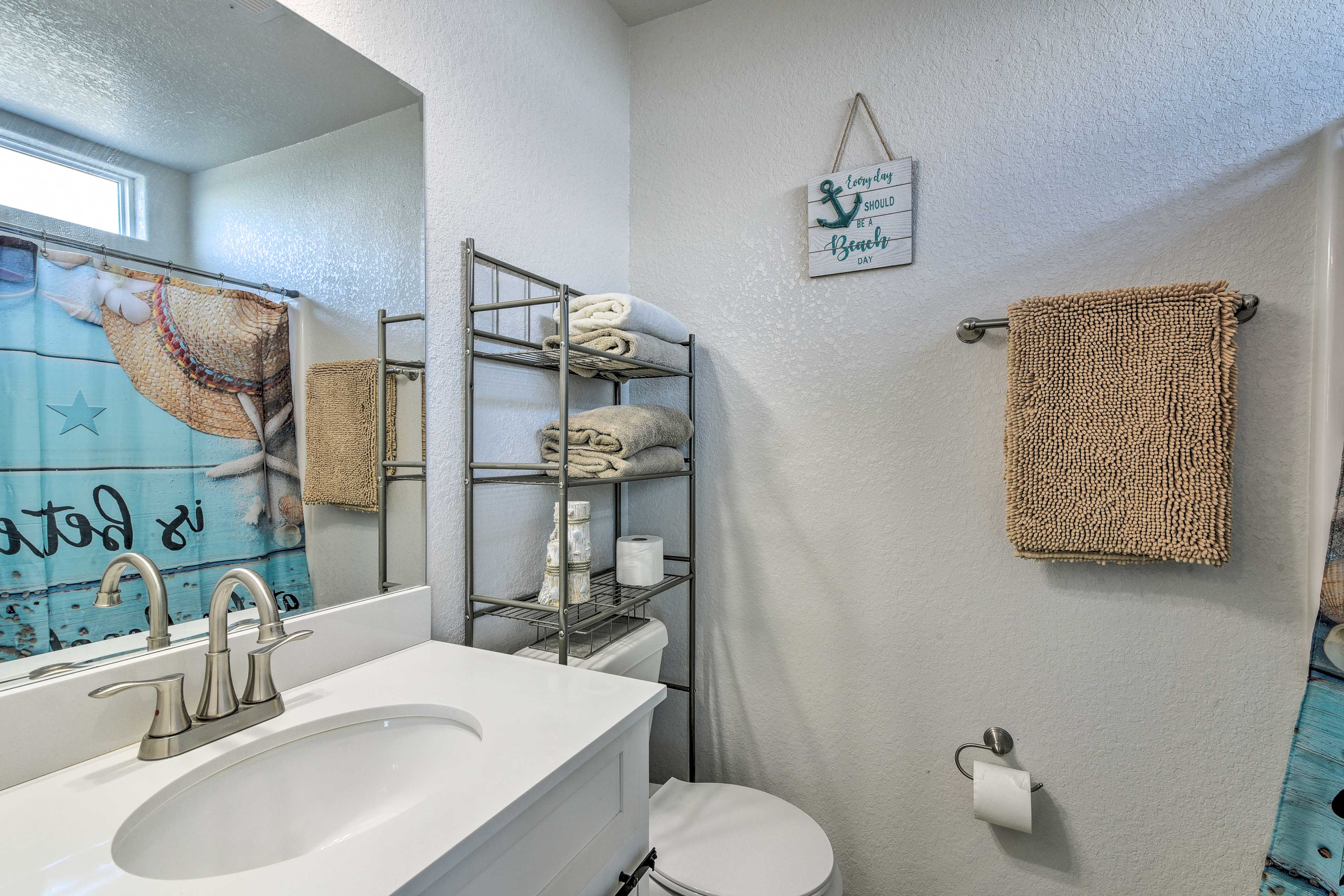 Bathroom 2 | En-Suite Bathroom | Towels Provided