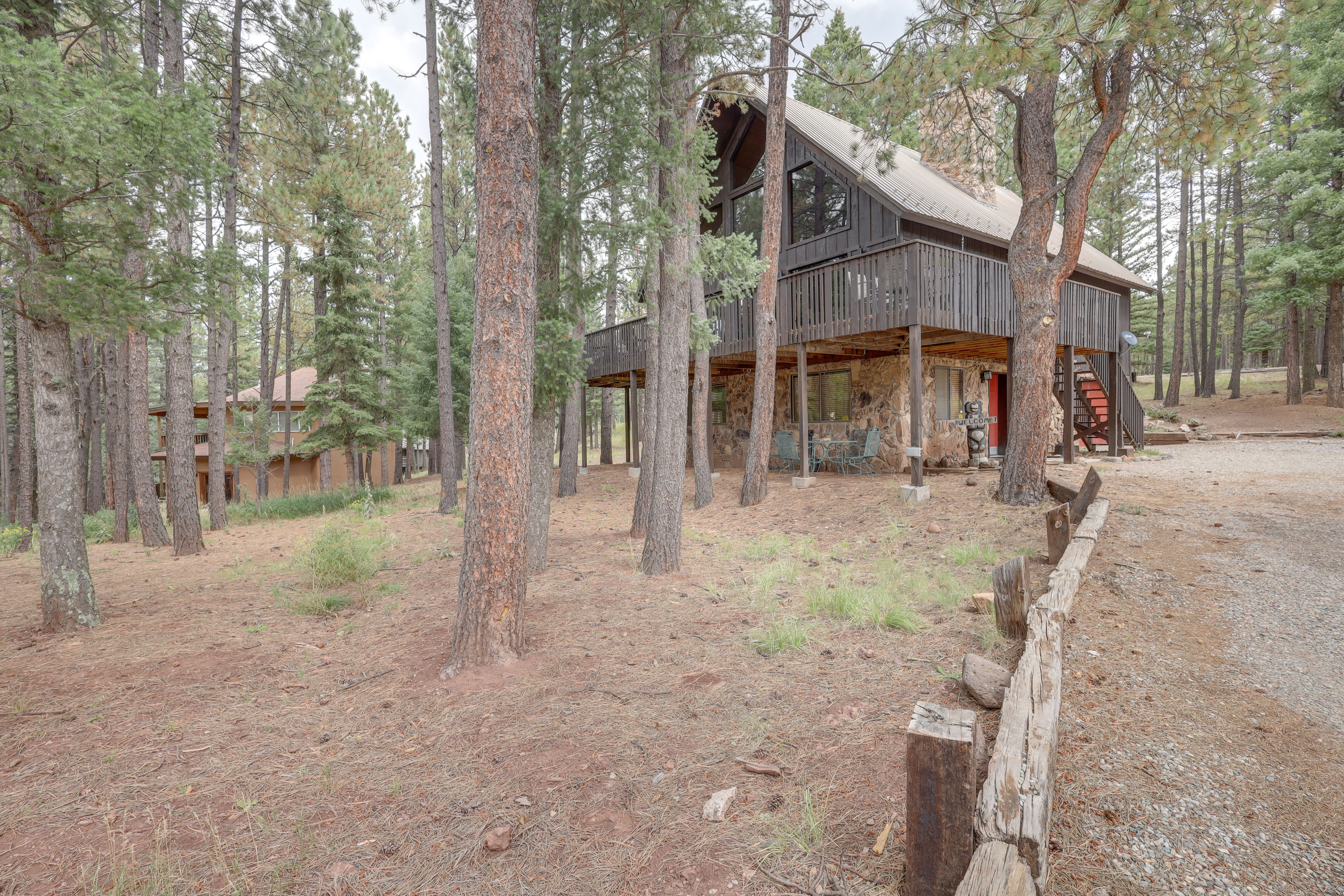 Exterior | 3 Miles to Angel Fire Resort