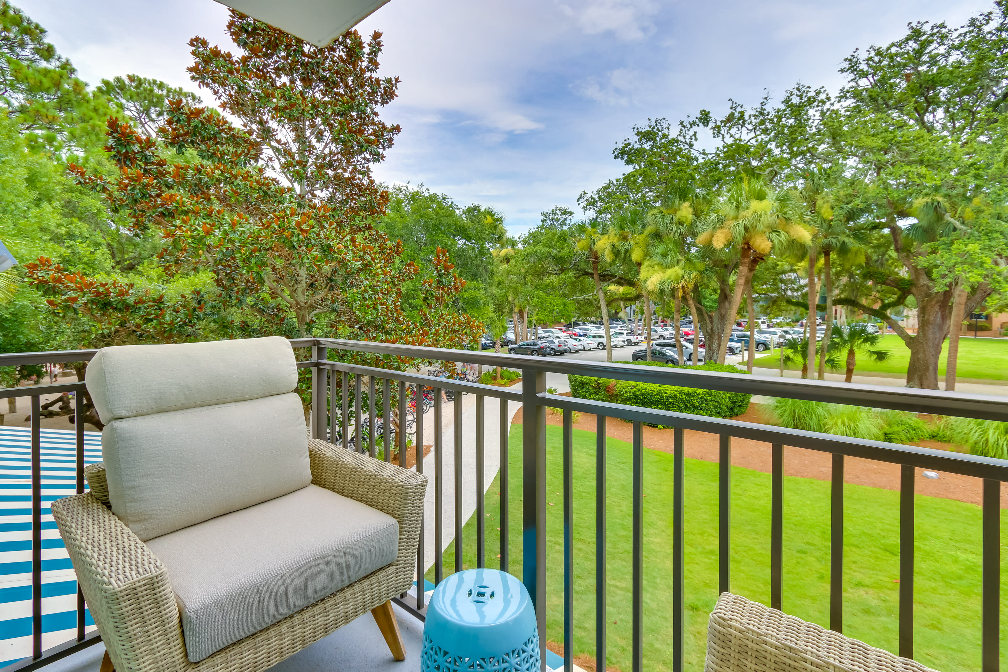 Private Balcony | Courtyard Views | Complimentary Access to Pool & Tennis