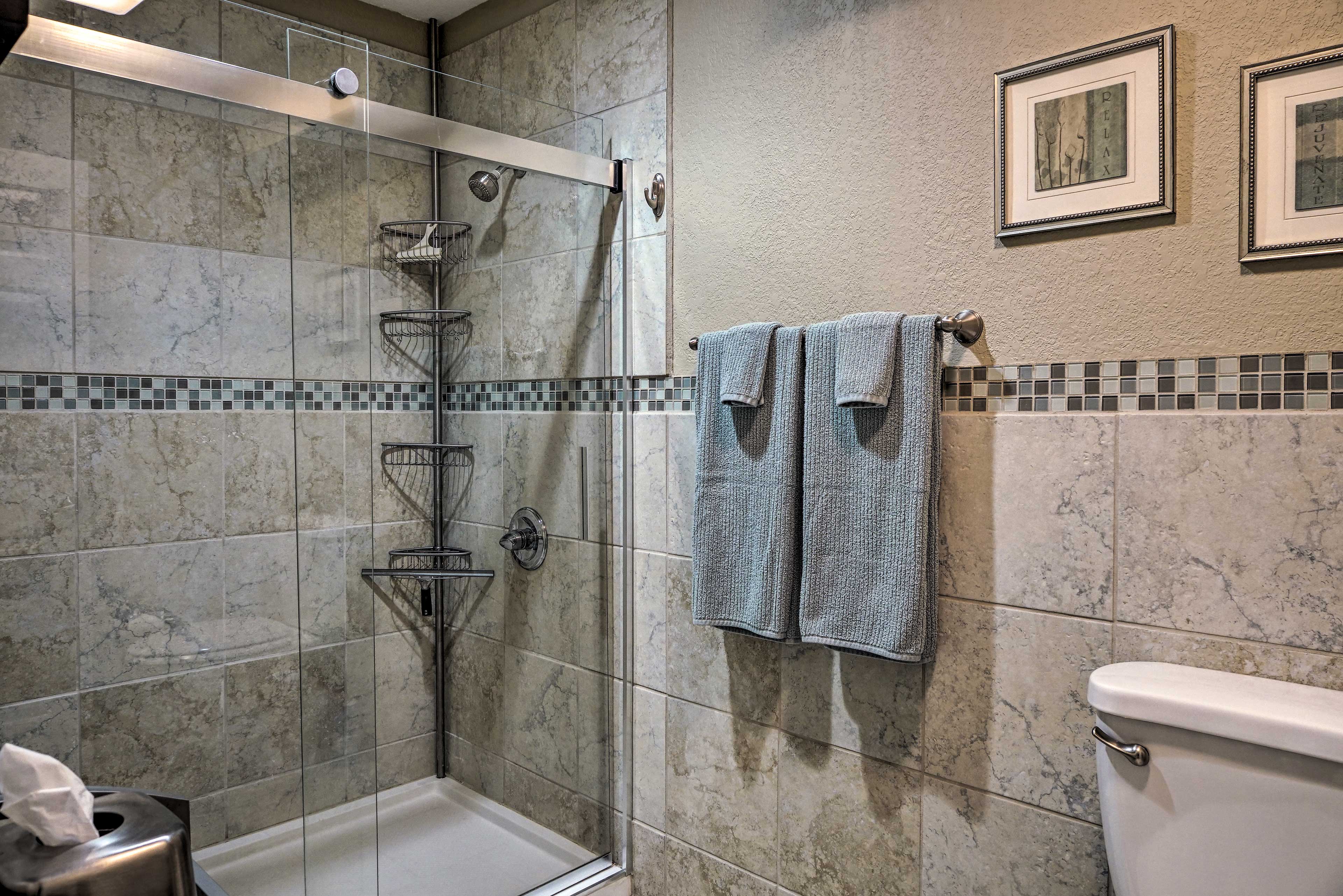 En-Suite Bathroom | Walk-In Shower