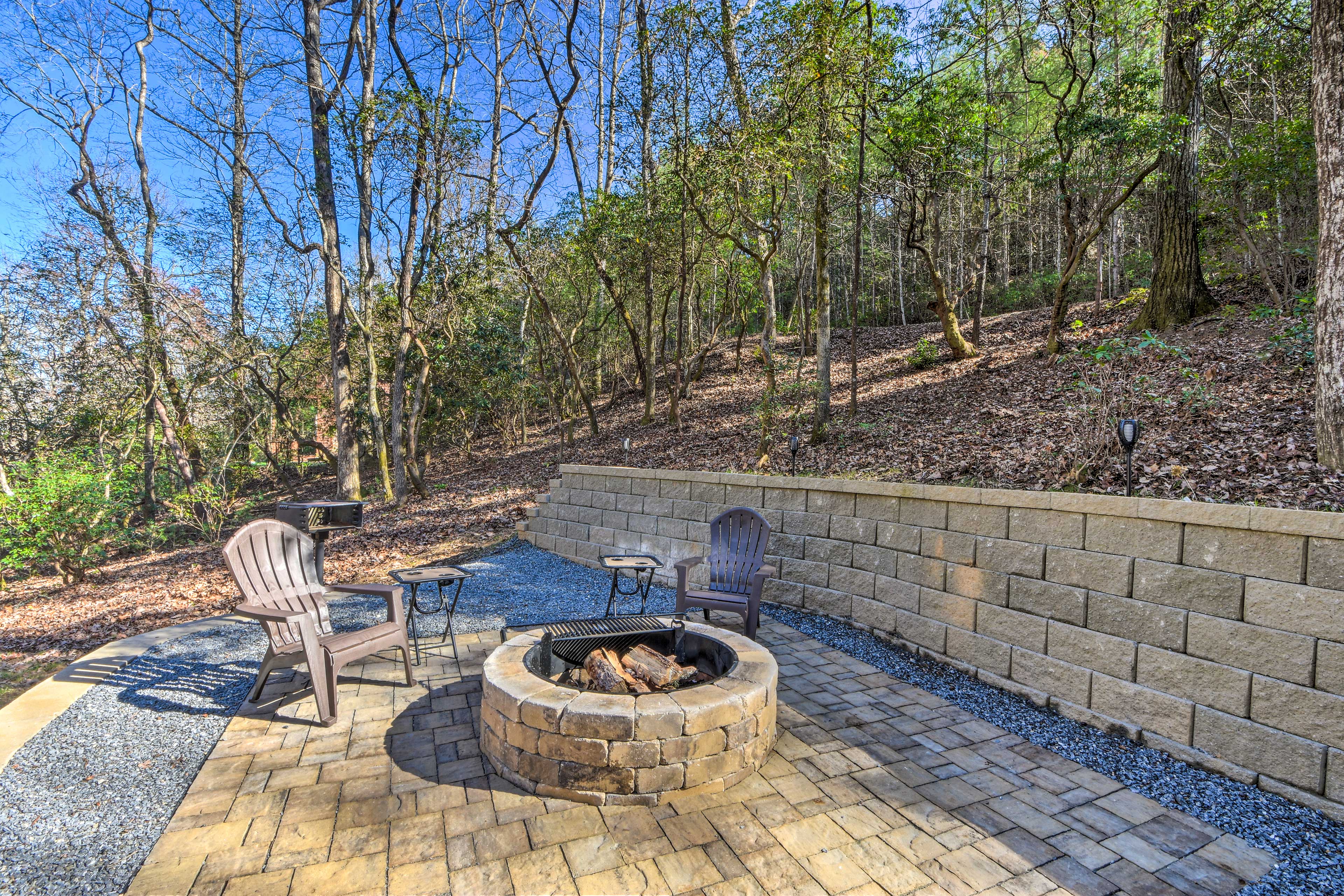 Patio | Fire Pit | Charcoal Grill