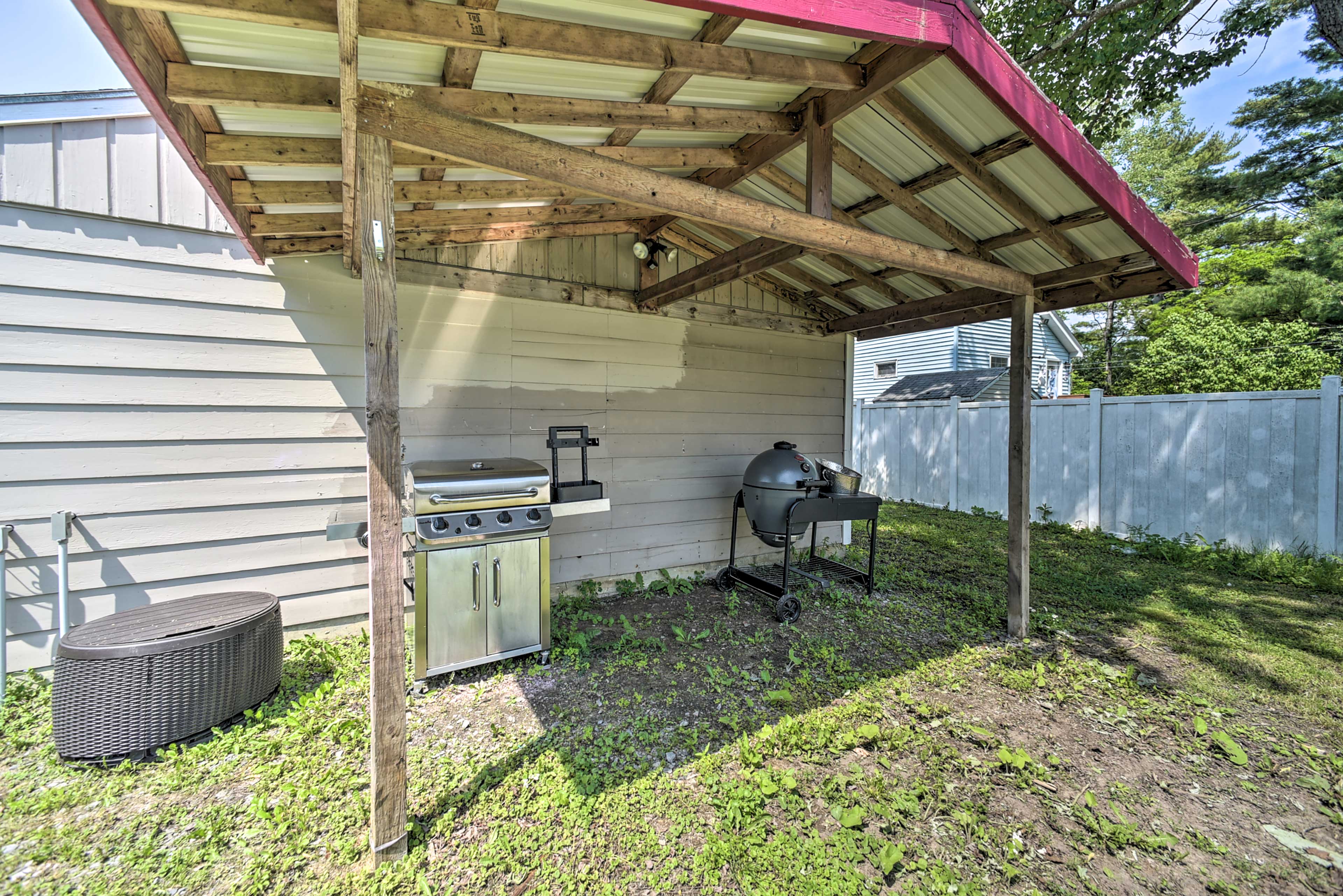 Backyard | Gas Grill