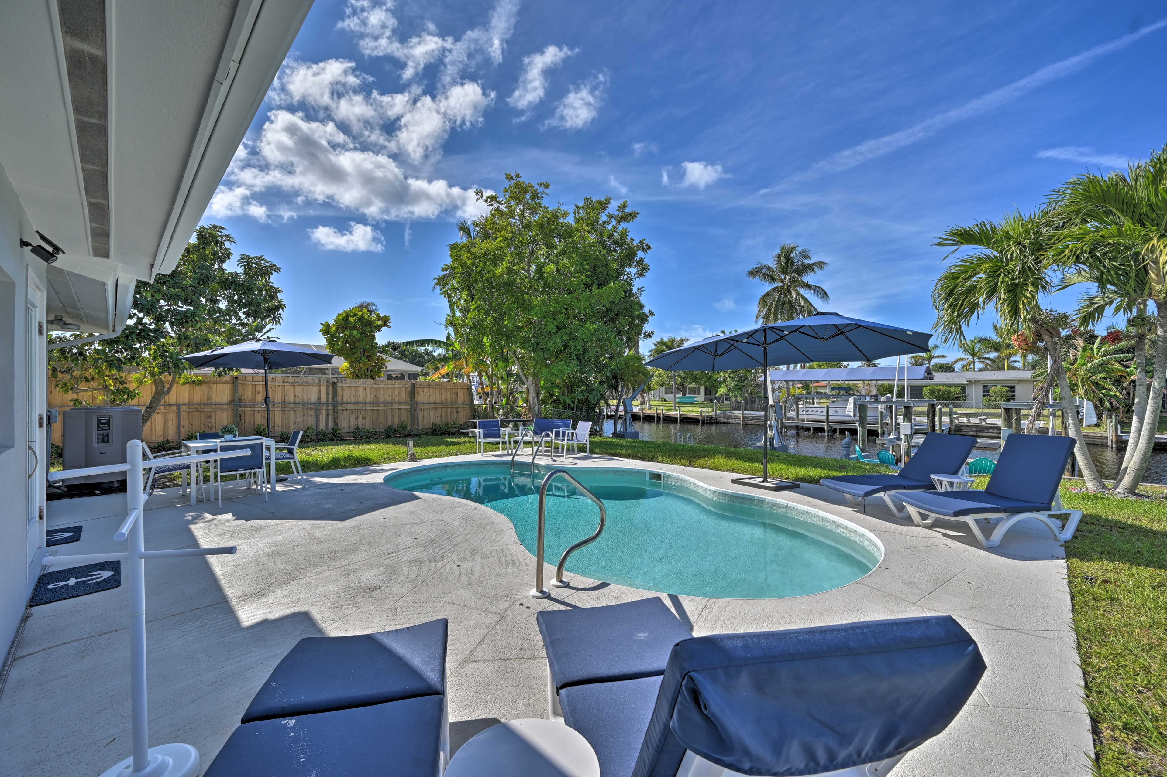 Cape Coral Vacation Rental | Single Story | 3 BR | 2 BA